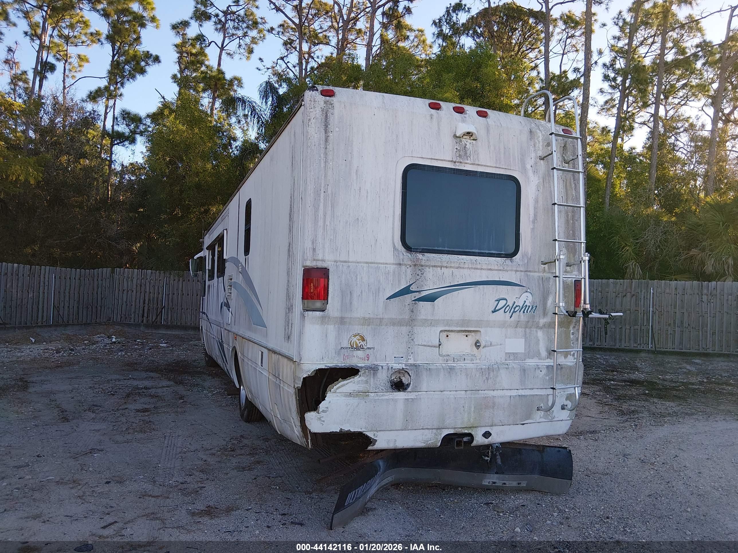WORKHORSE CUSTOM image 6