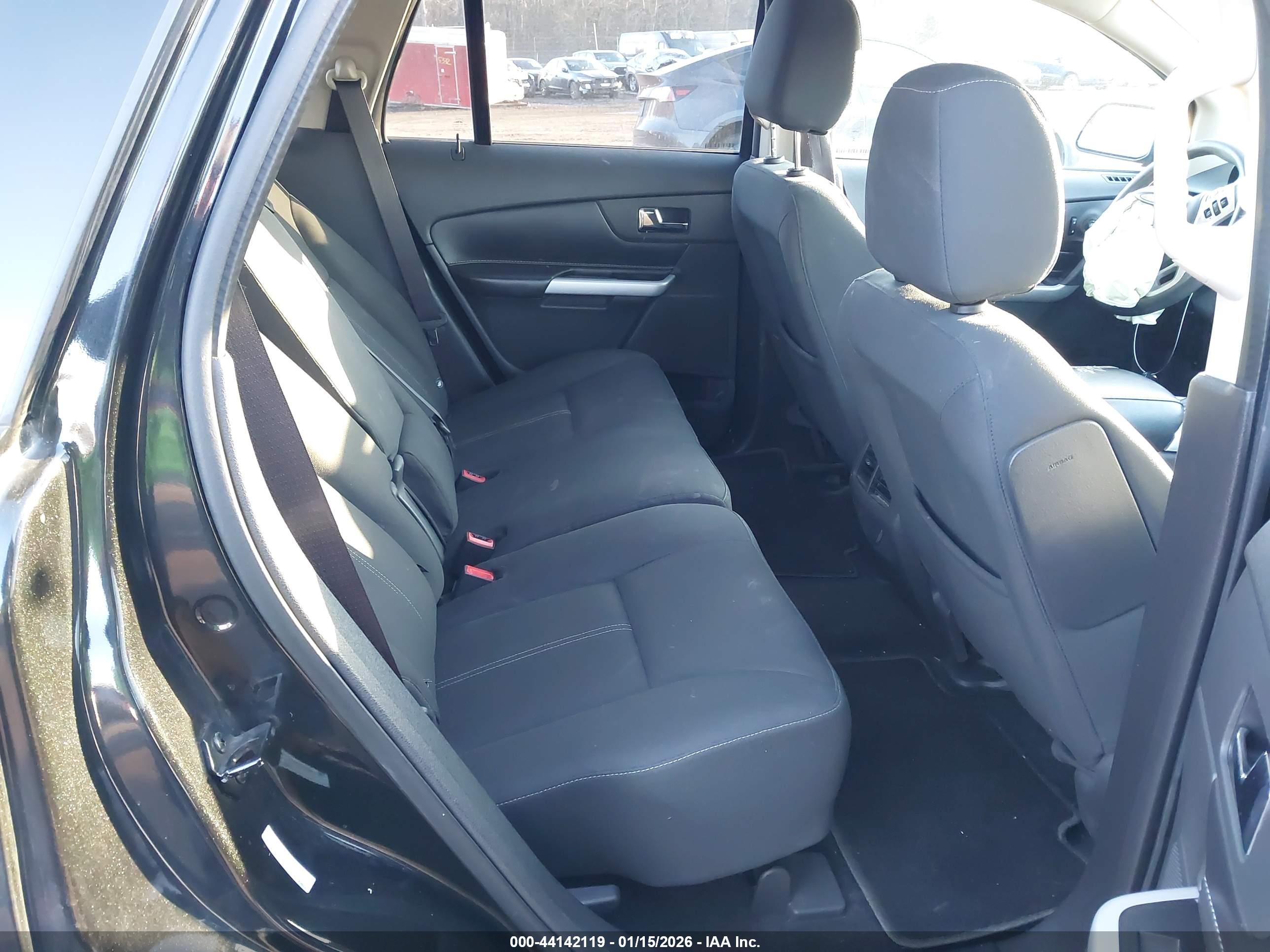FORD EDGE image 8