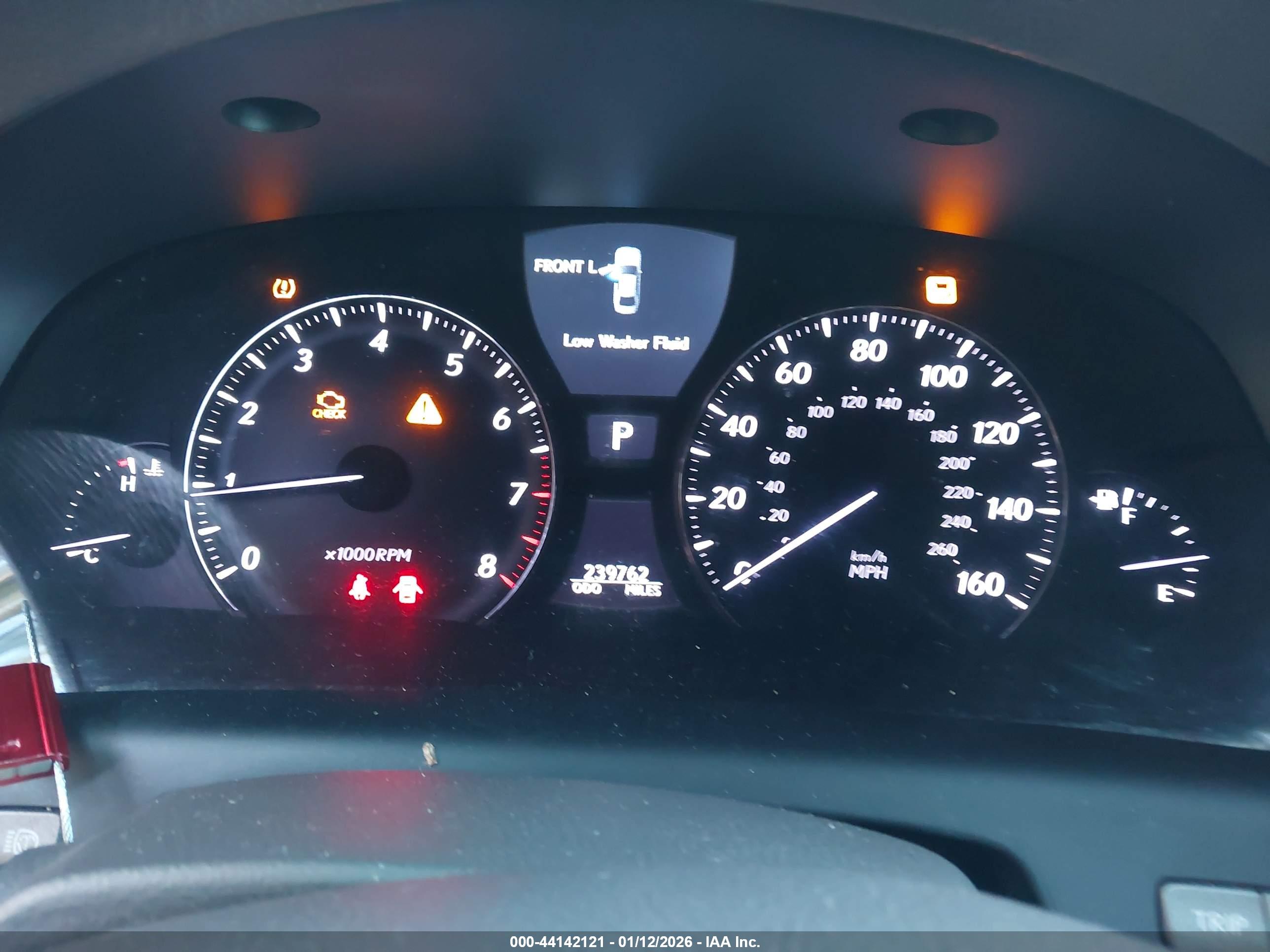 LEXUS LS image 7