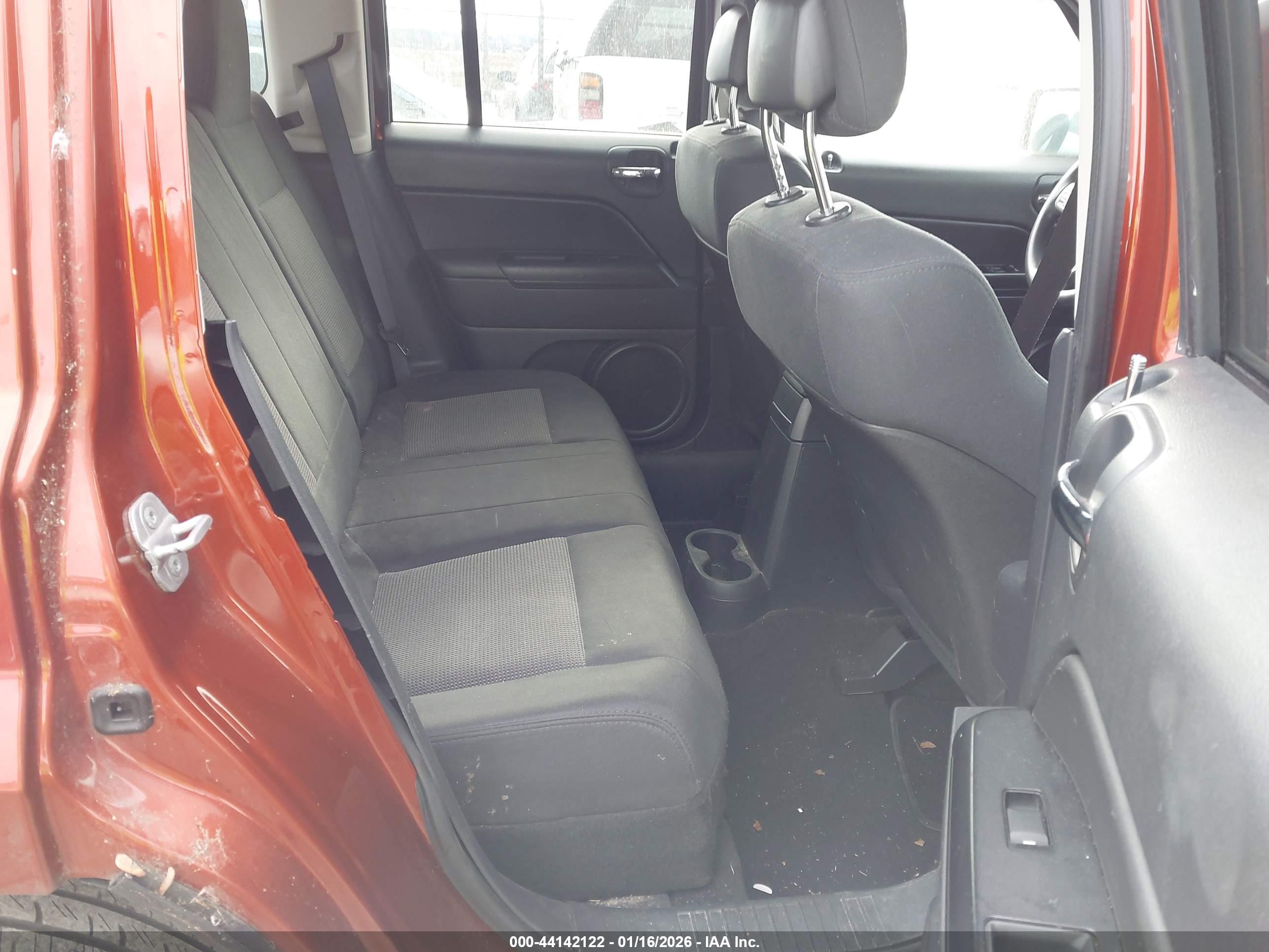 JEEP PATRIOT image 8