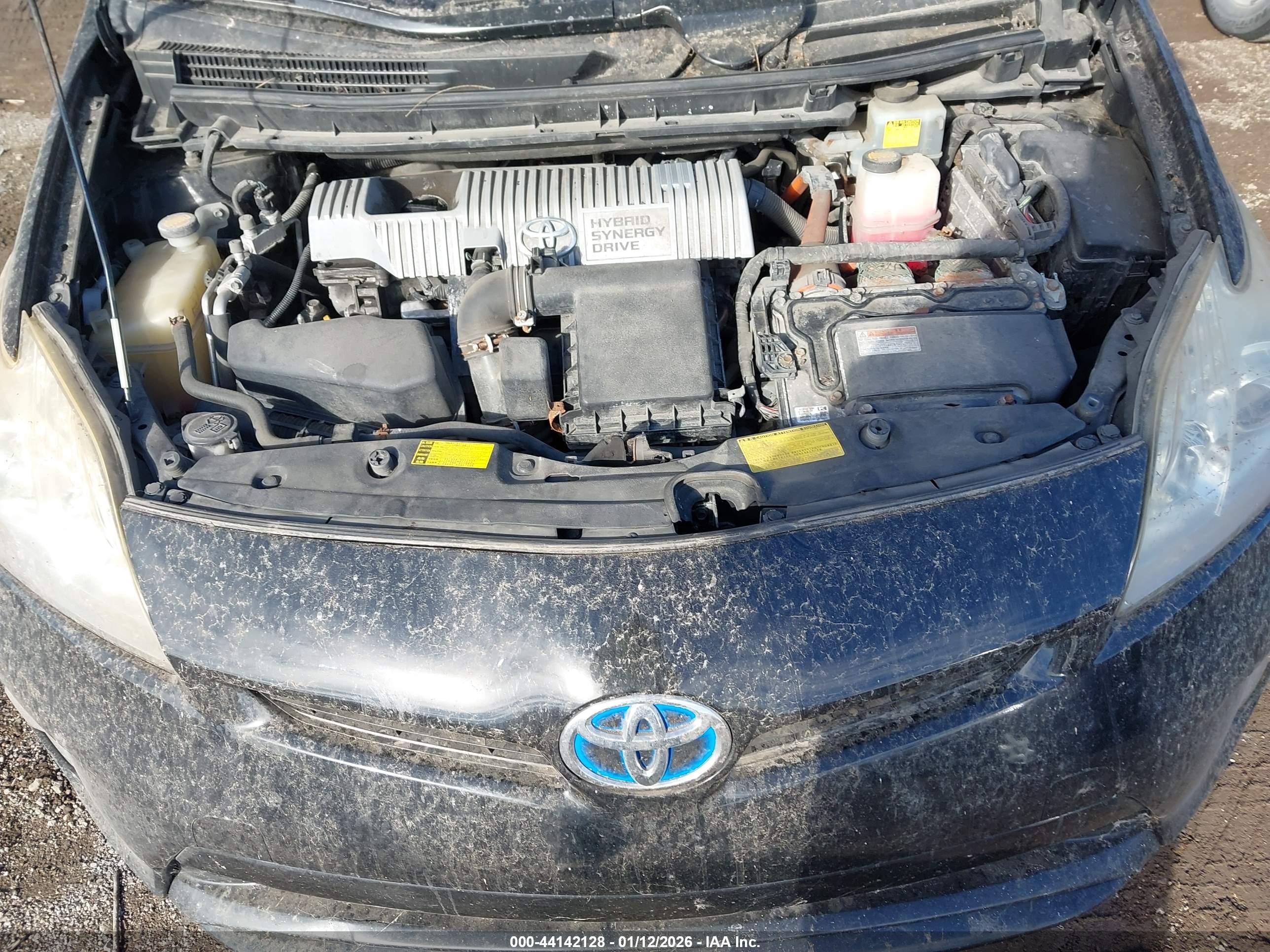 TOYOTA PRIUS image 10