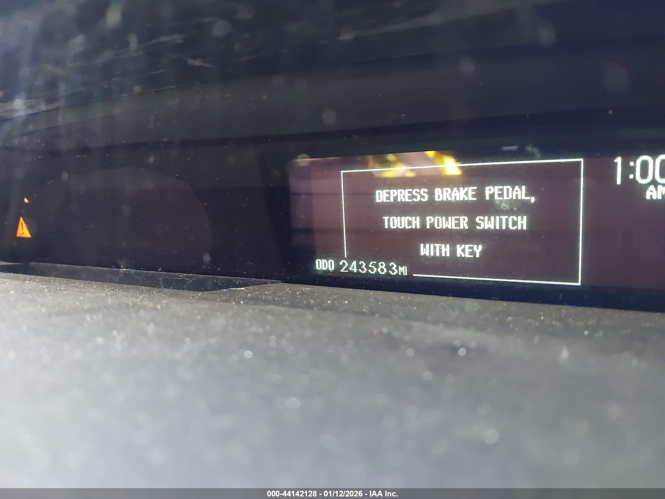TOYOTA PRIUS image 7