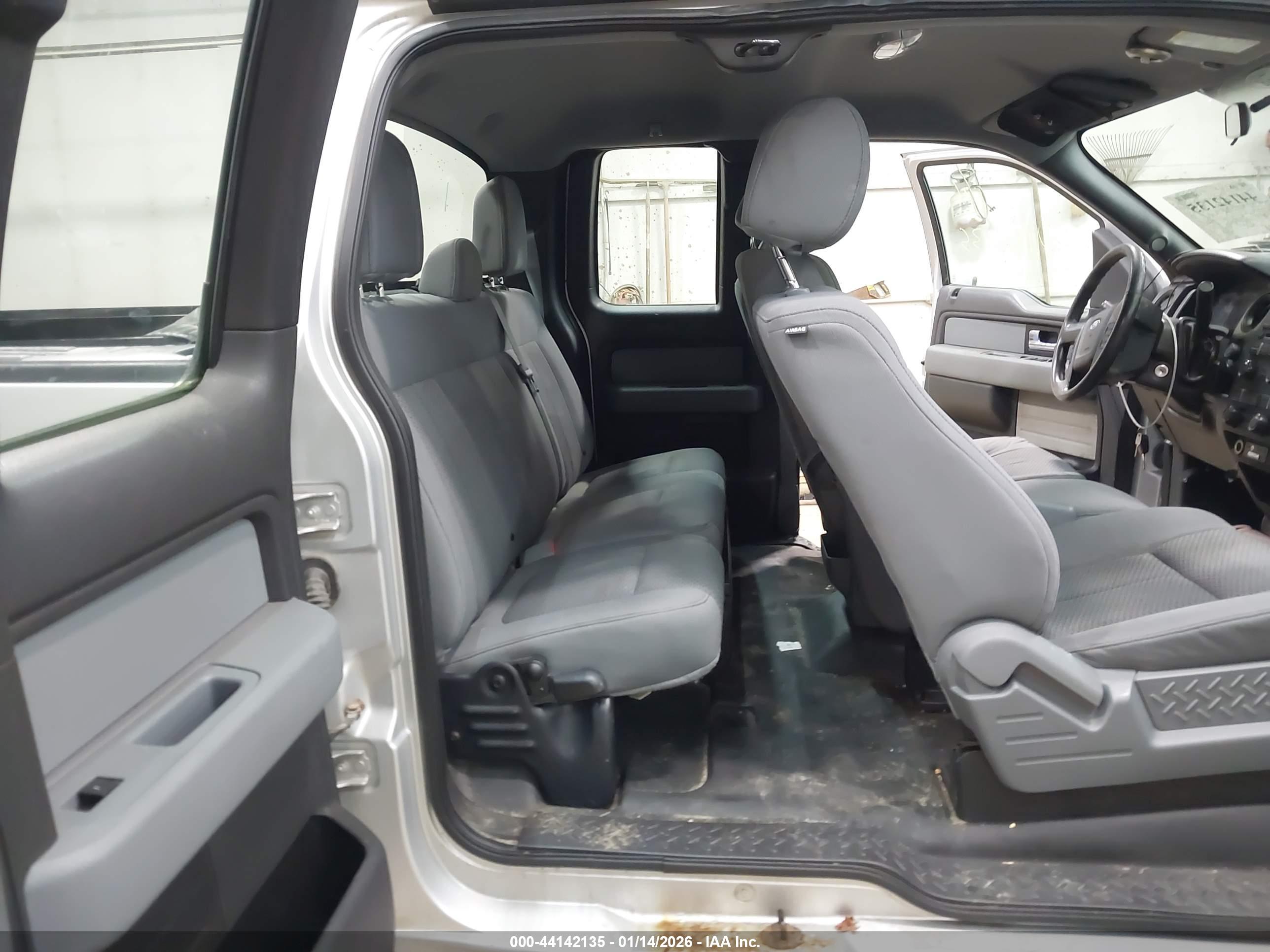 FORD F-150 image 8