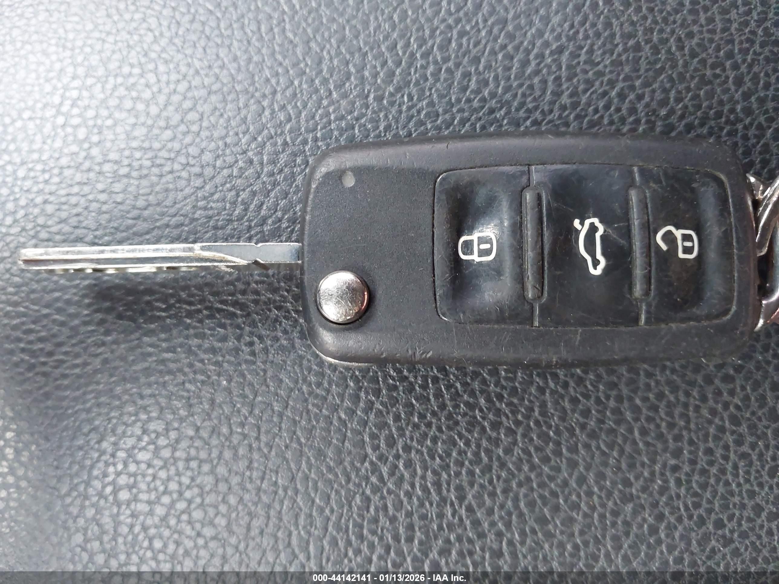 VOLKSWAGEN JETTA image 11