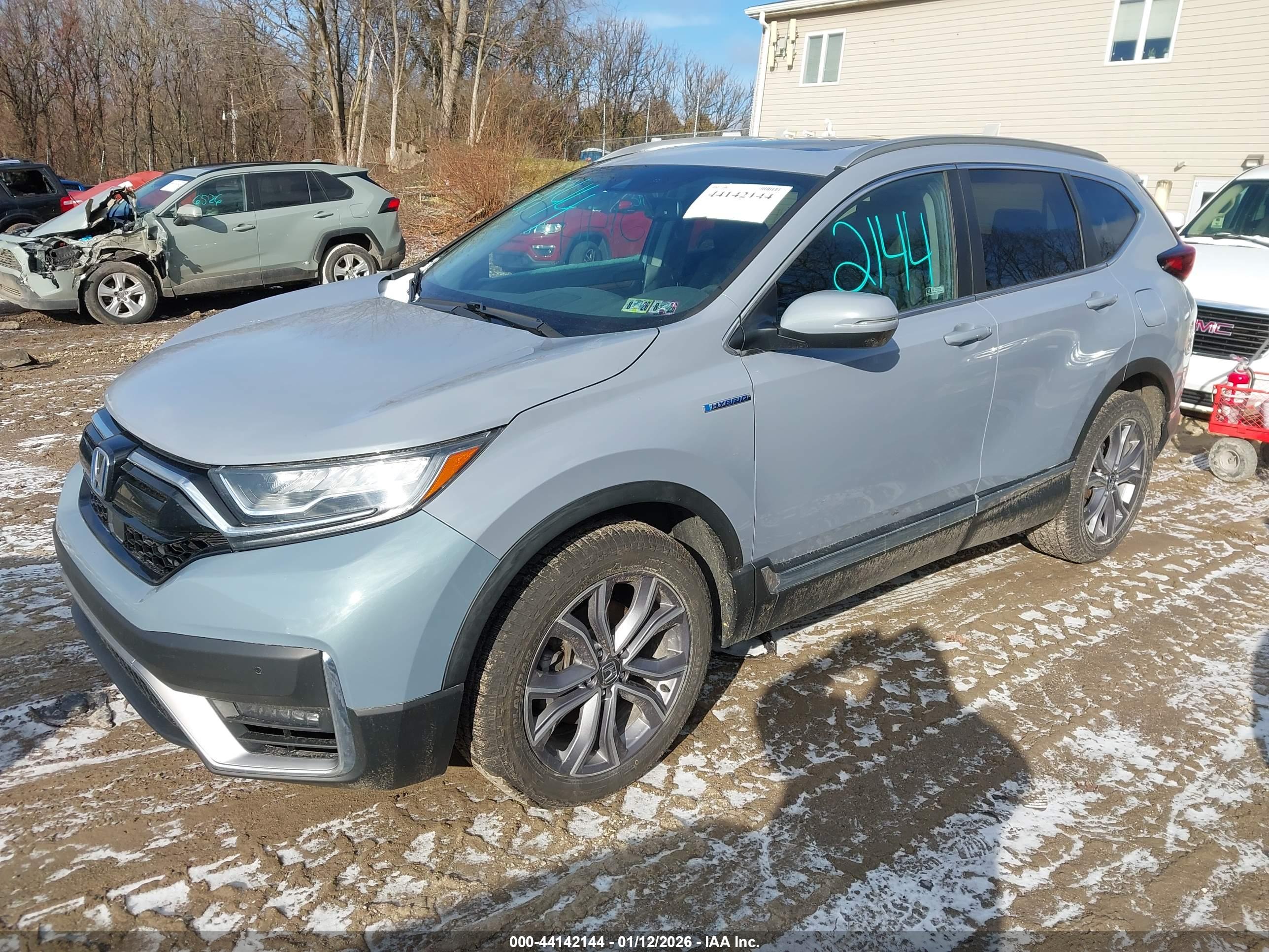 HONDA CR-V image 2