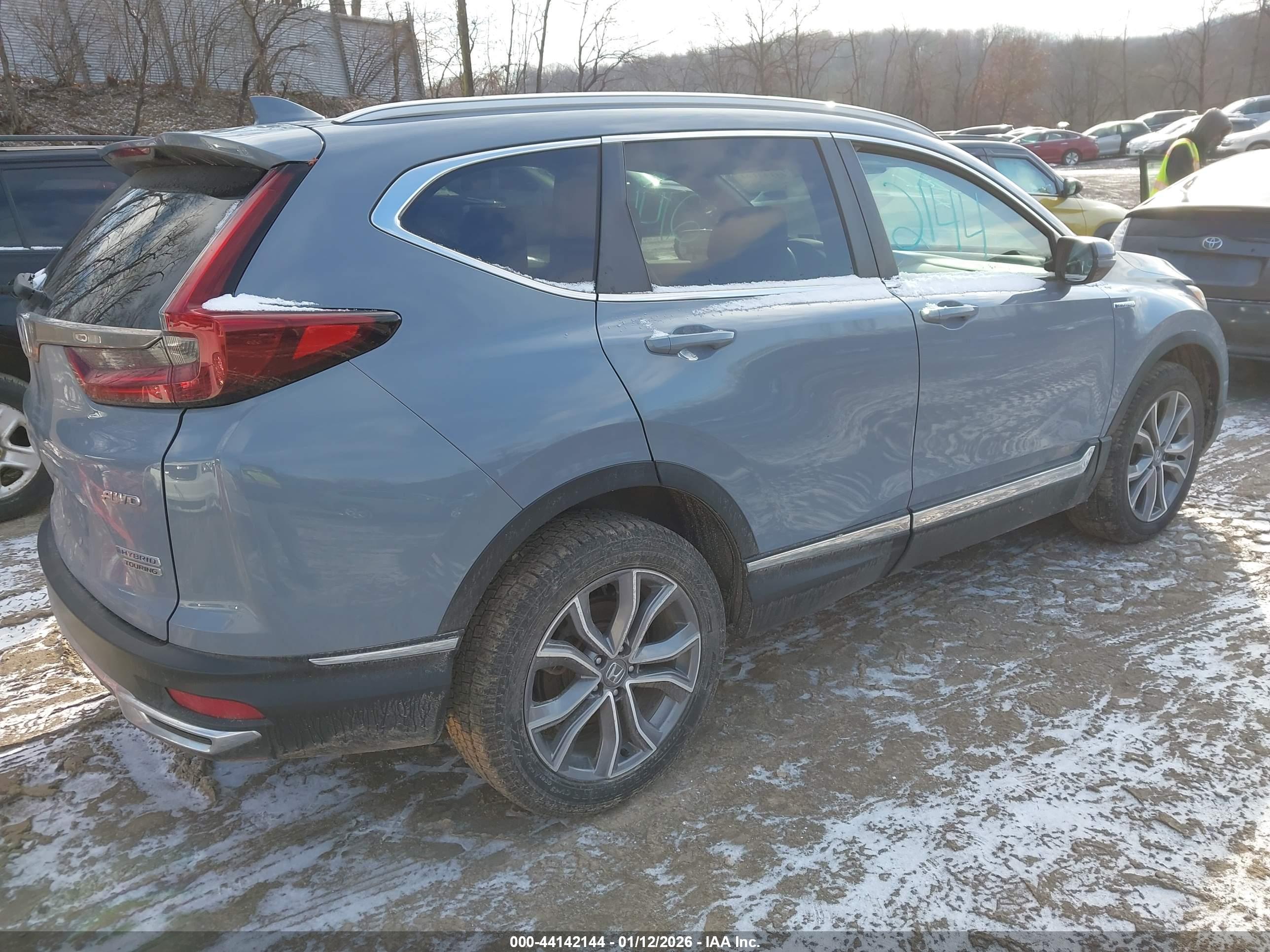 HONDA CR-V image 4