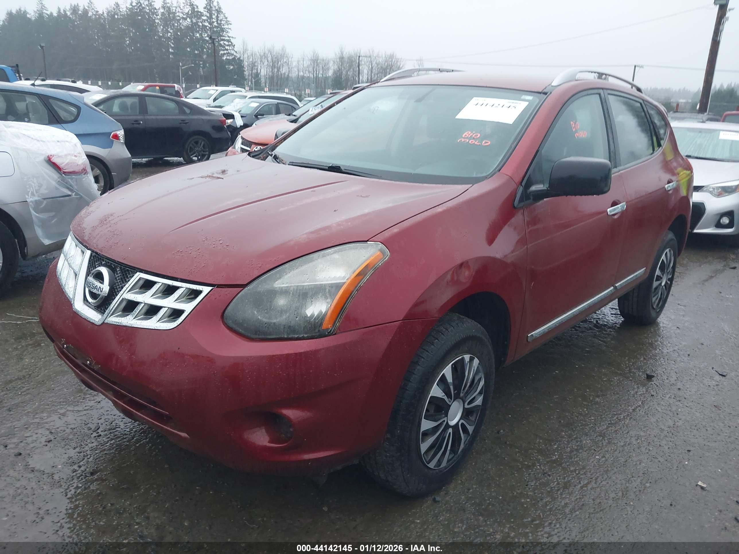 NISSAN ROGUE image 2