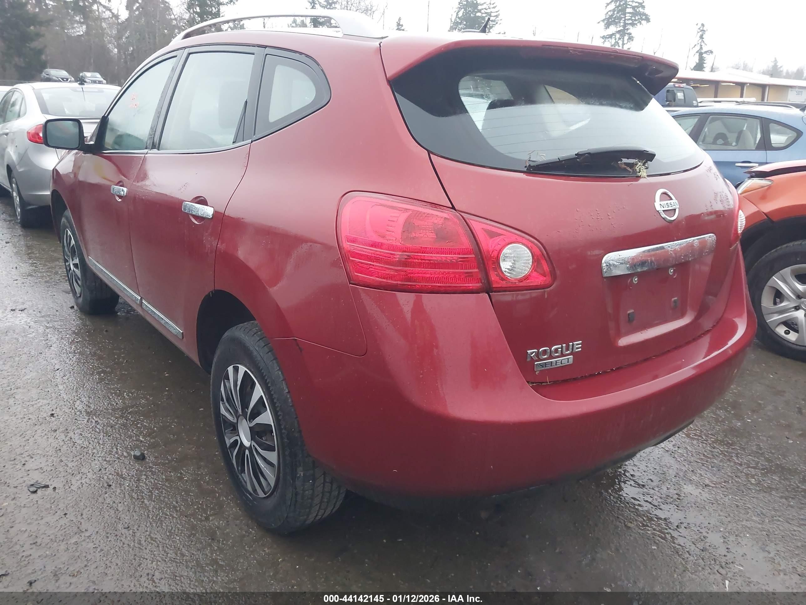NISSAN ROGUE image 6