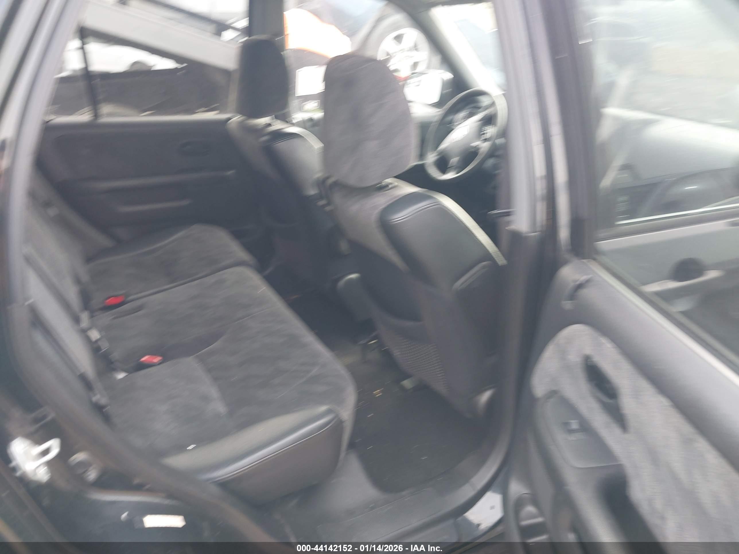 HONDA CR-V image 8