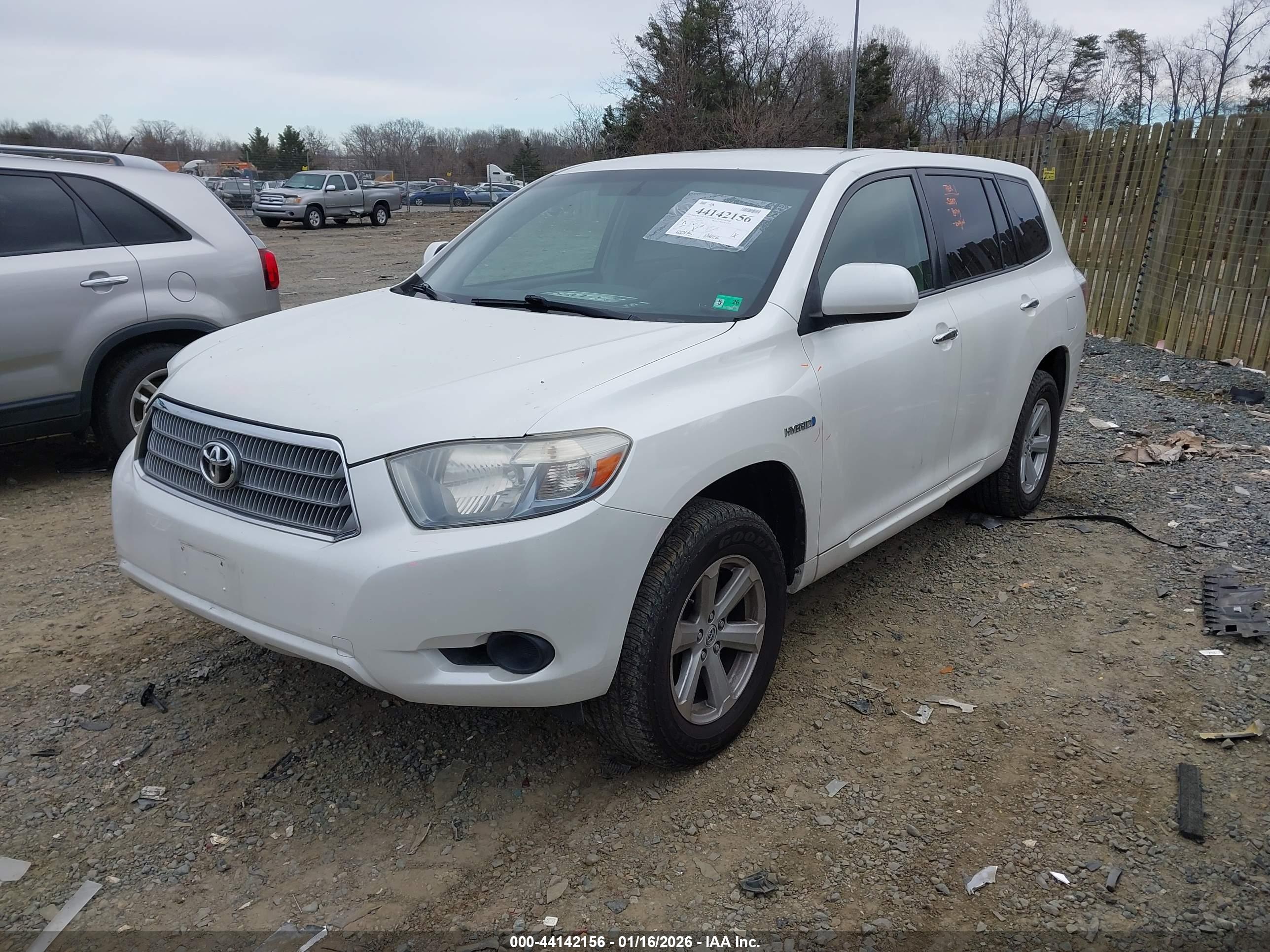 TOYOTA HIGHLANDER image 2