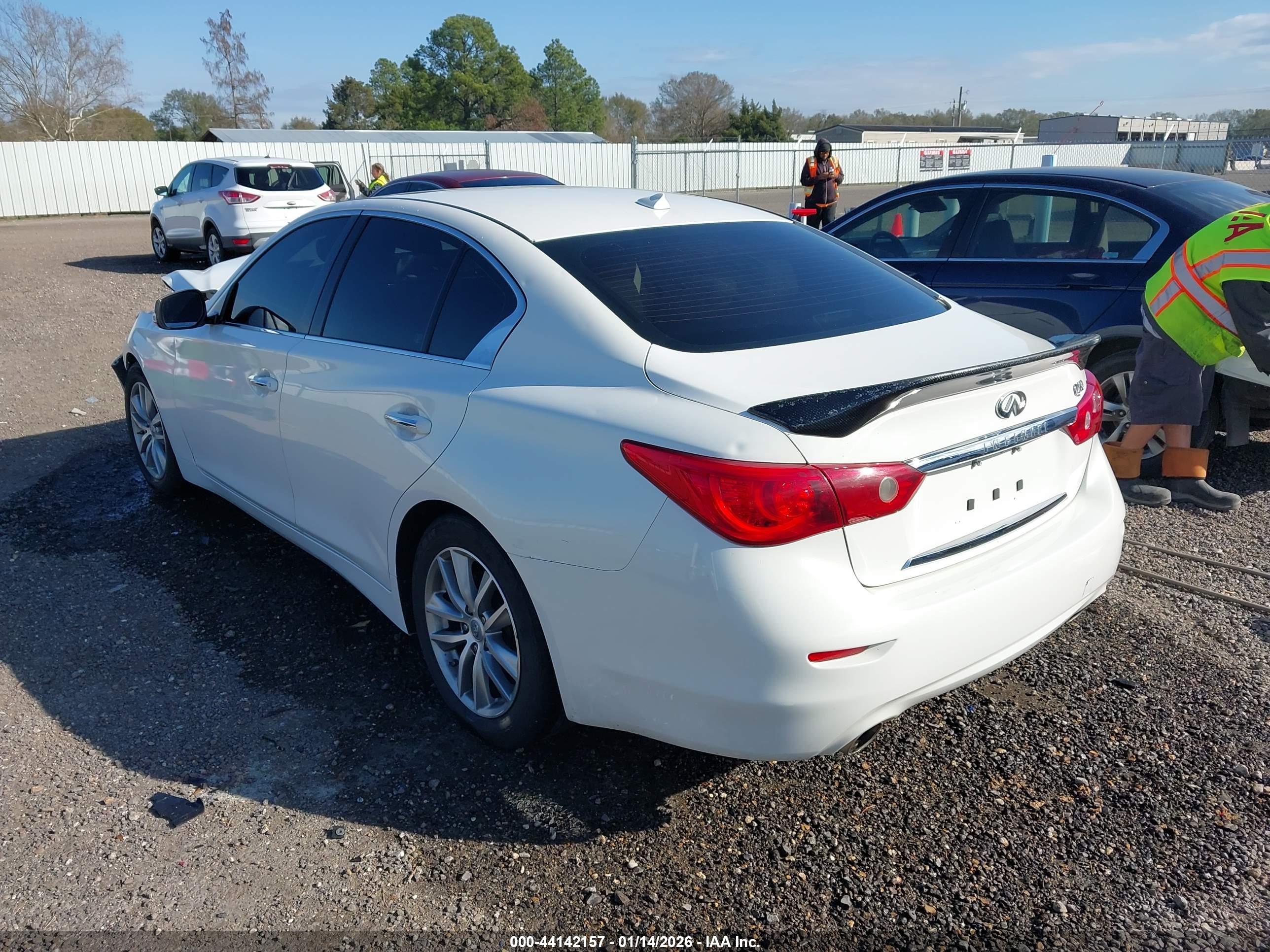 INFINITI Q50 image 3