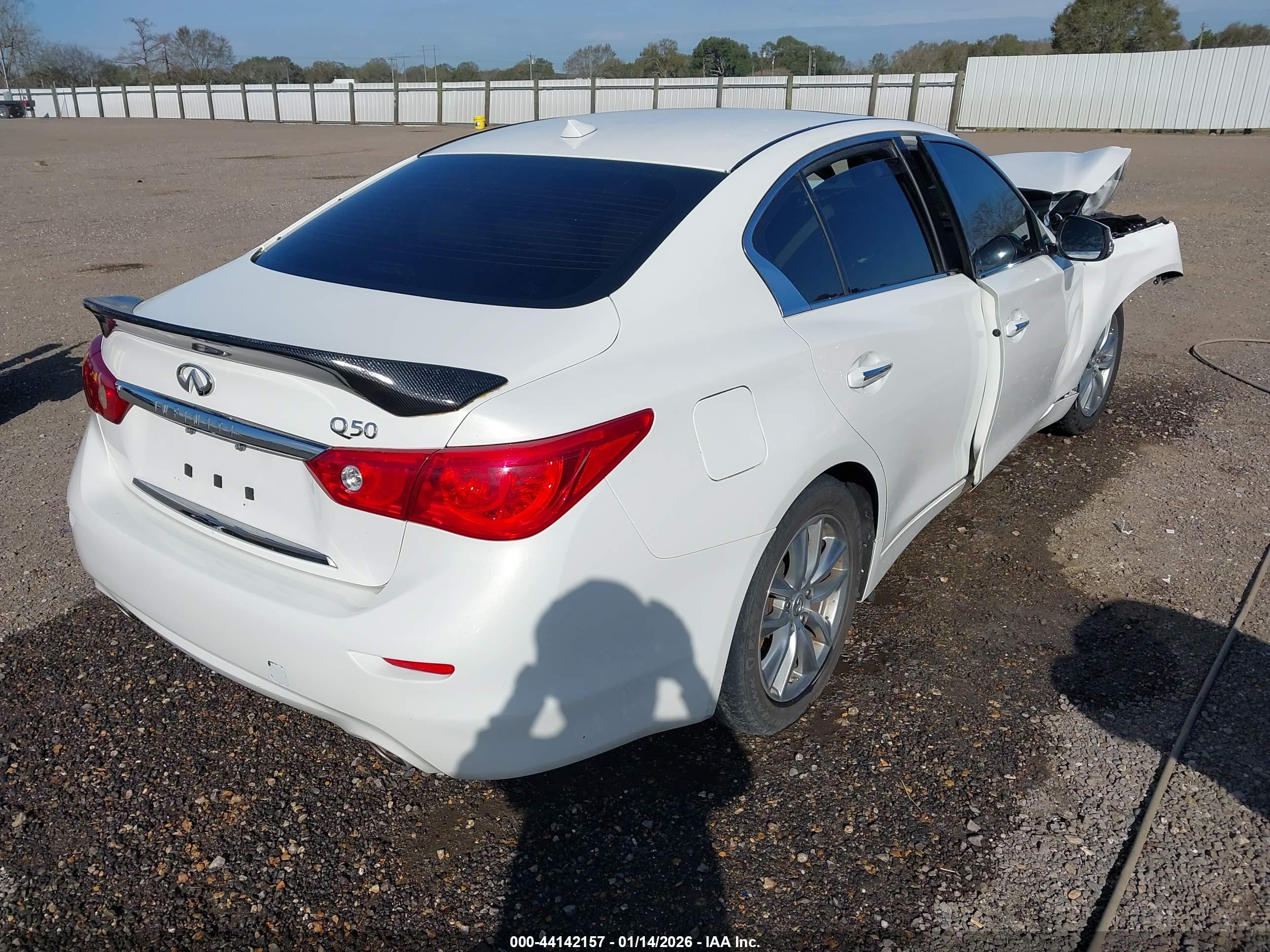 INFINITI Q50 image 4