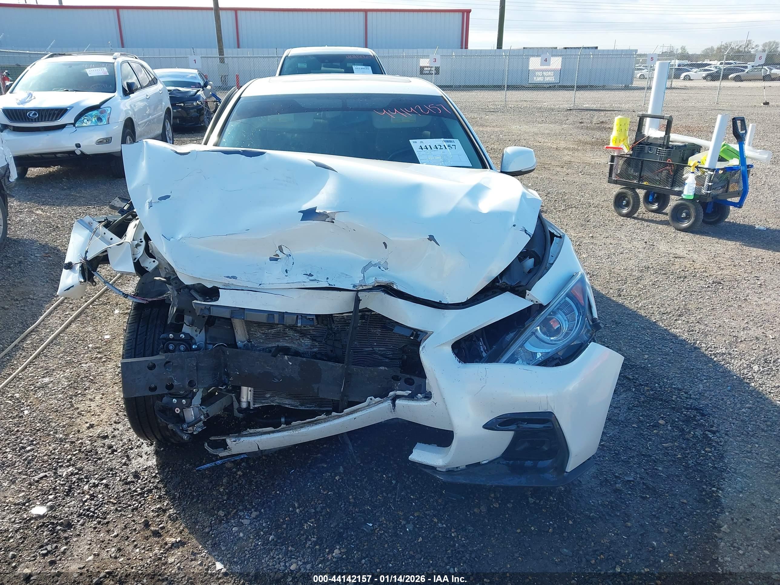 INFINITI Q50 image 6