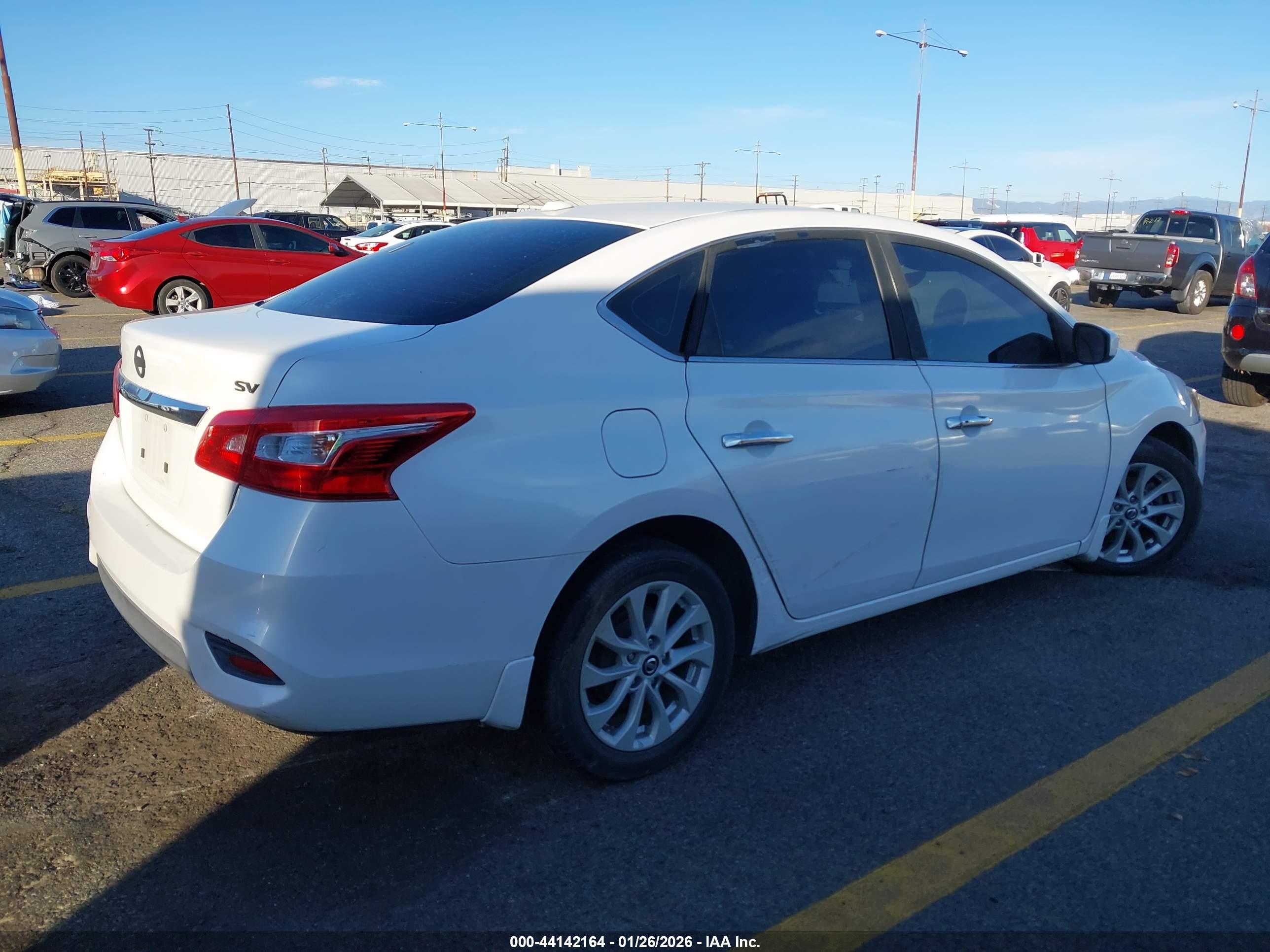 NISSAN SENTRA image 4