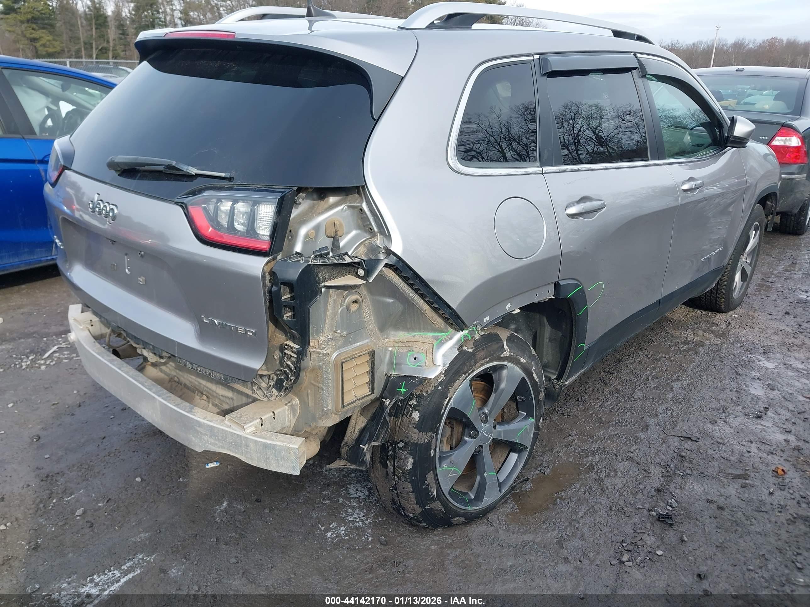 JEEP CHEROKEE image 4