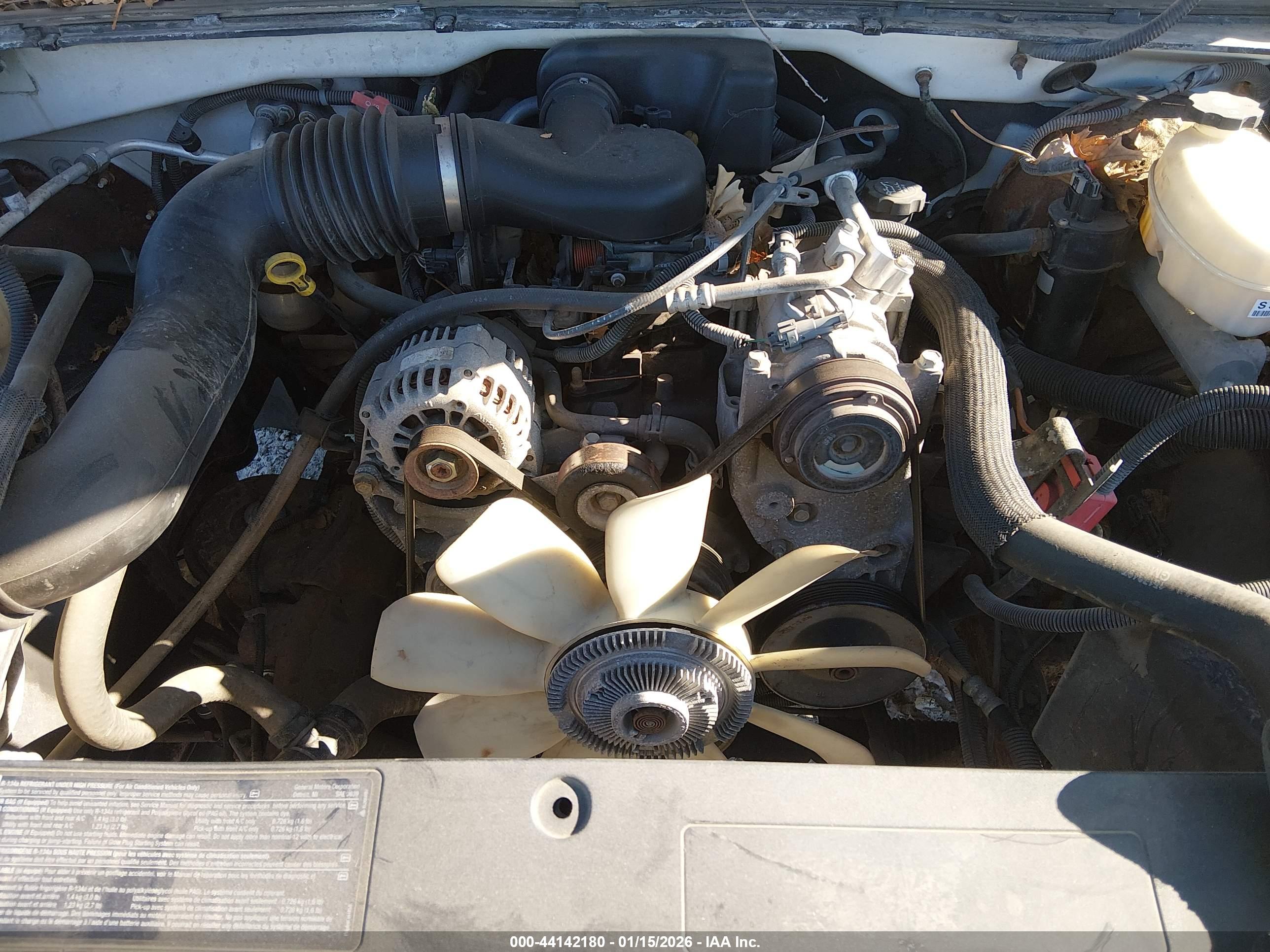 CHEVROLET SILVERADO image 10