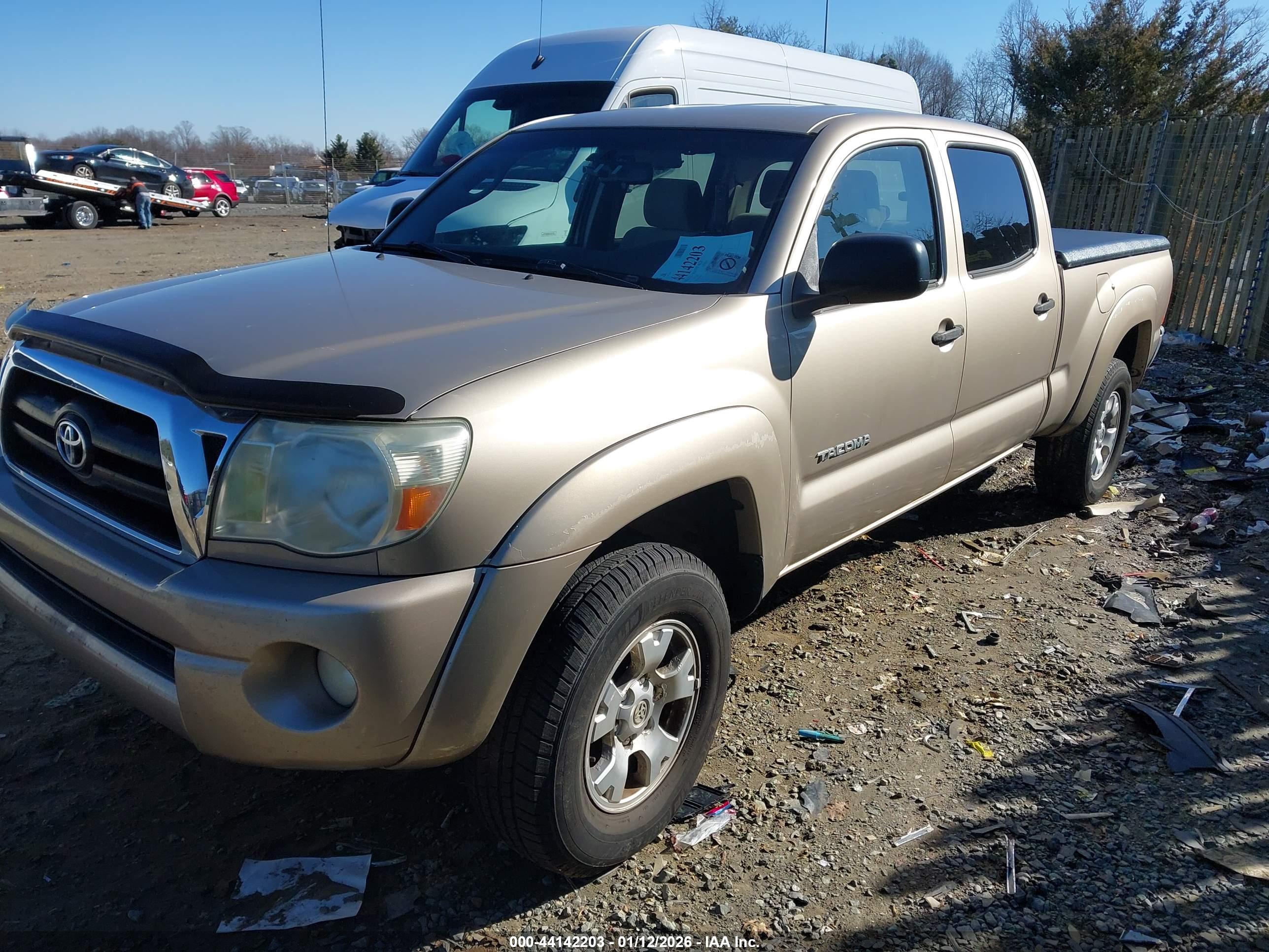 TOYOTA TACOMA image 2