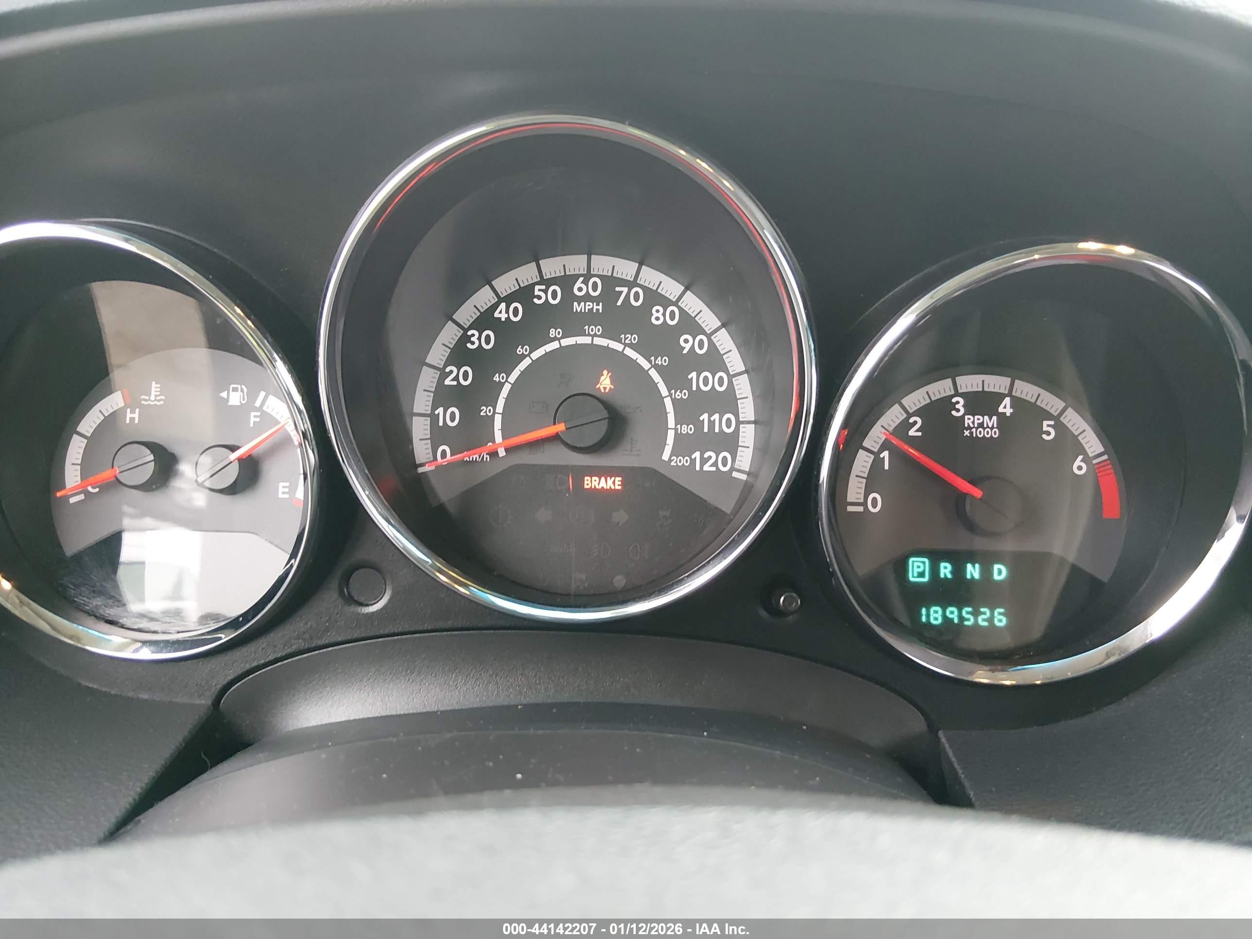 DODGE CALIBER image 7