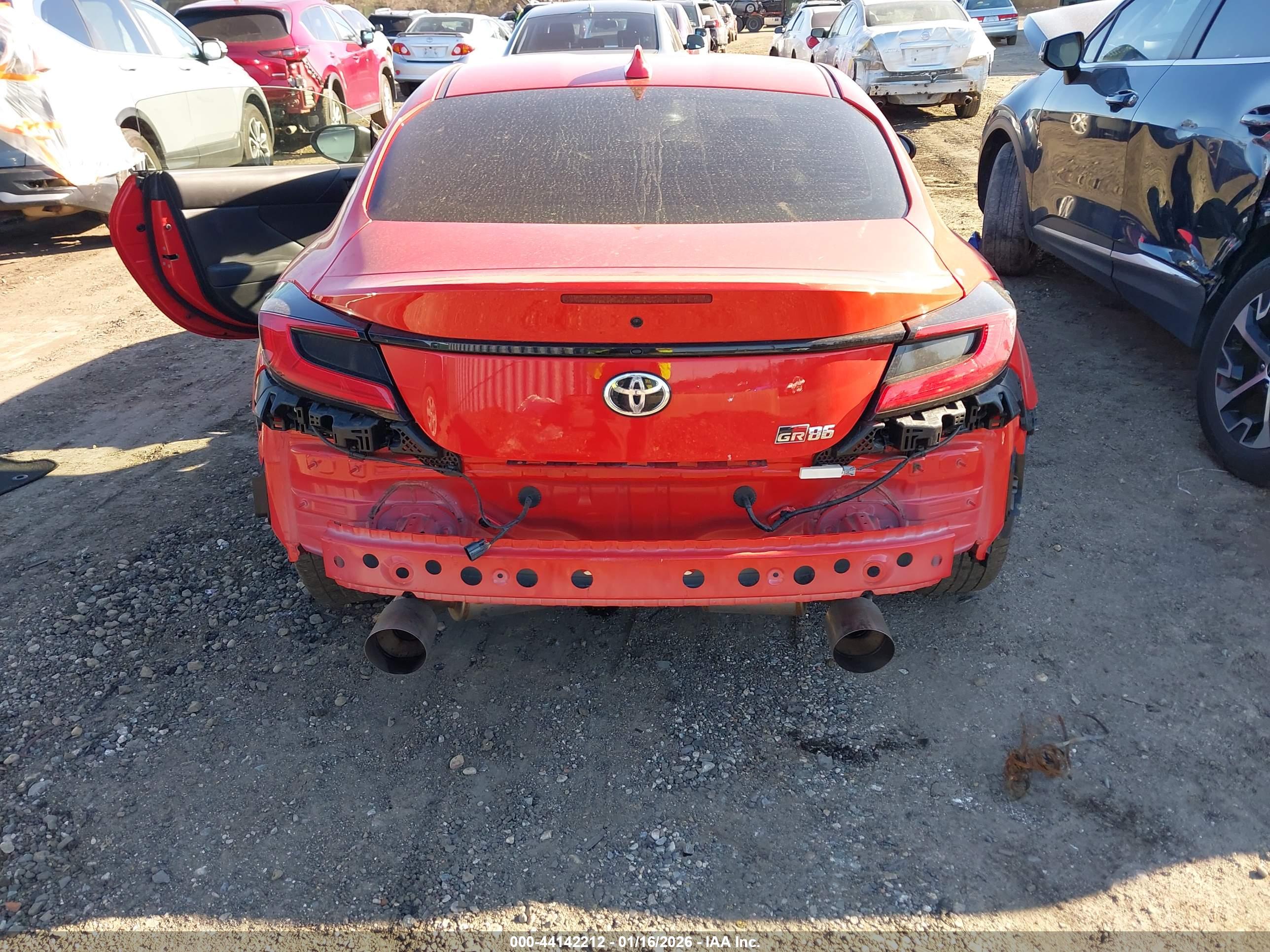 TOYOTA GR86 image 6