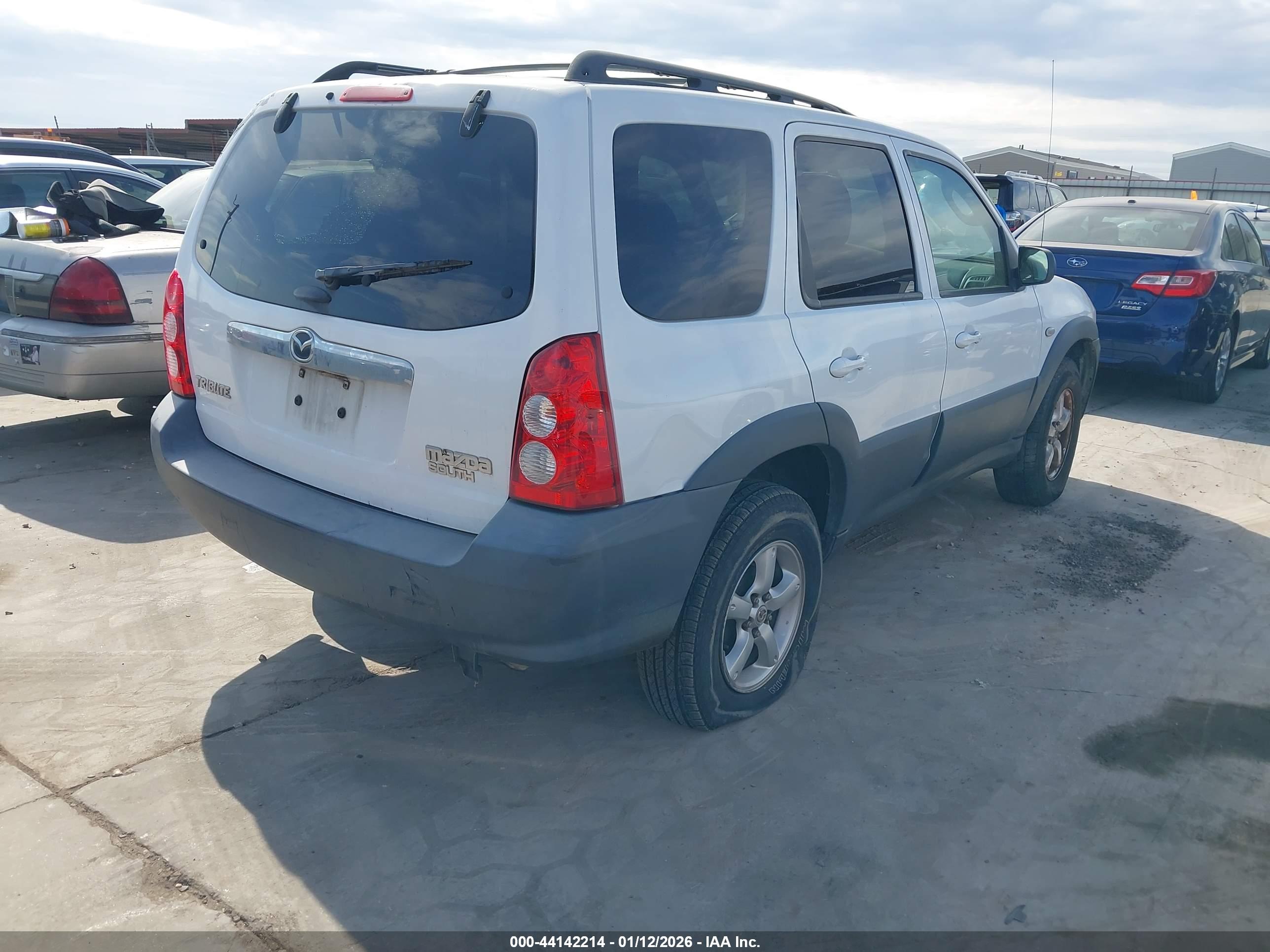 MAZDA TRIBUTE image 4