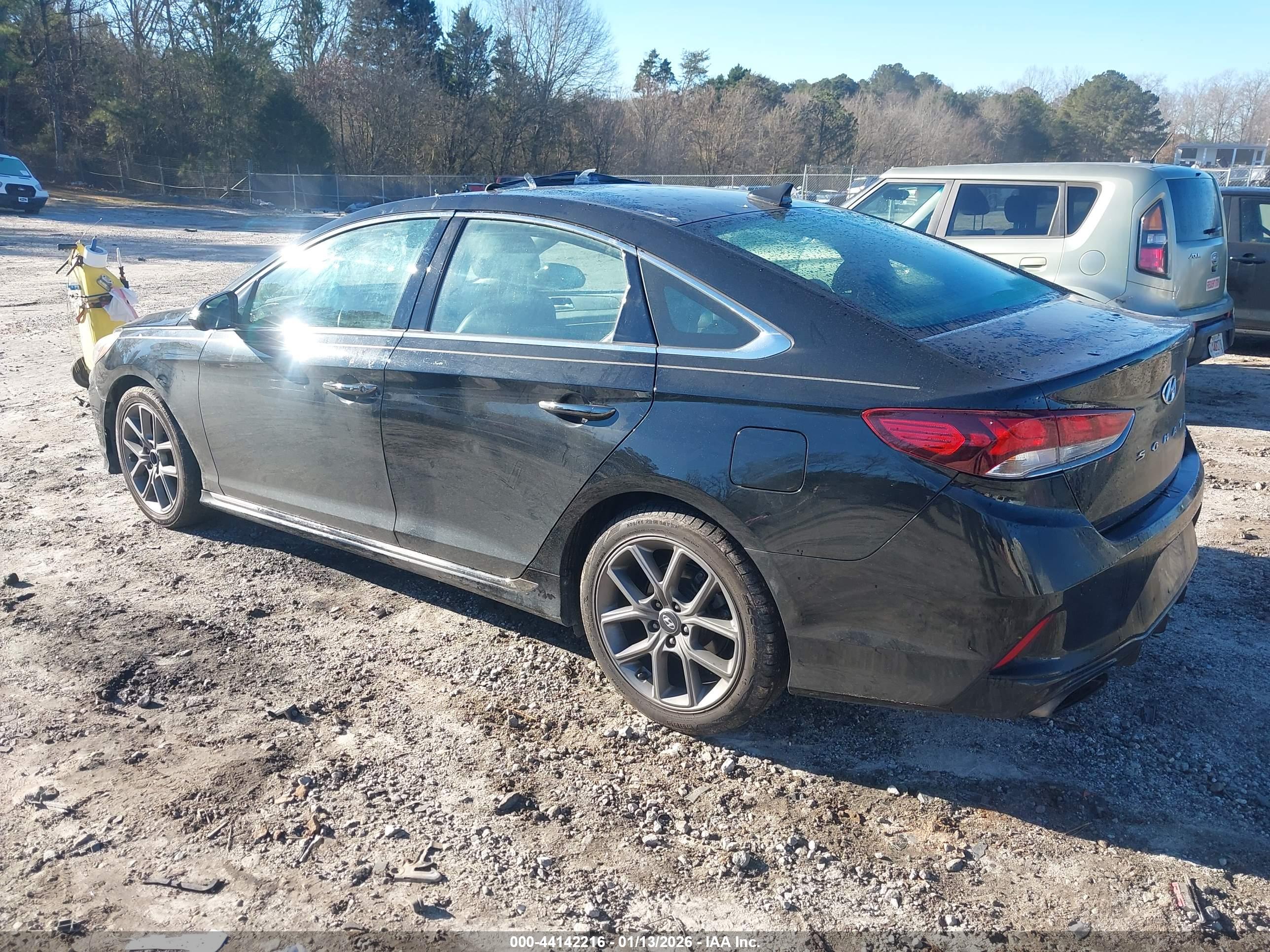 HYUNDAI SONATA image 3