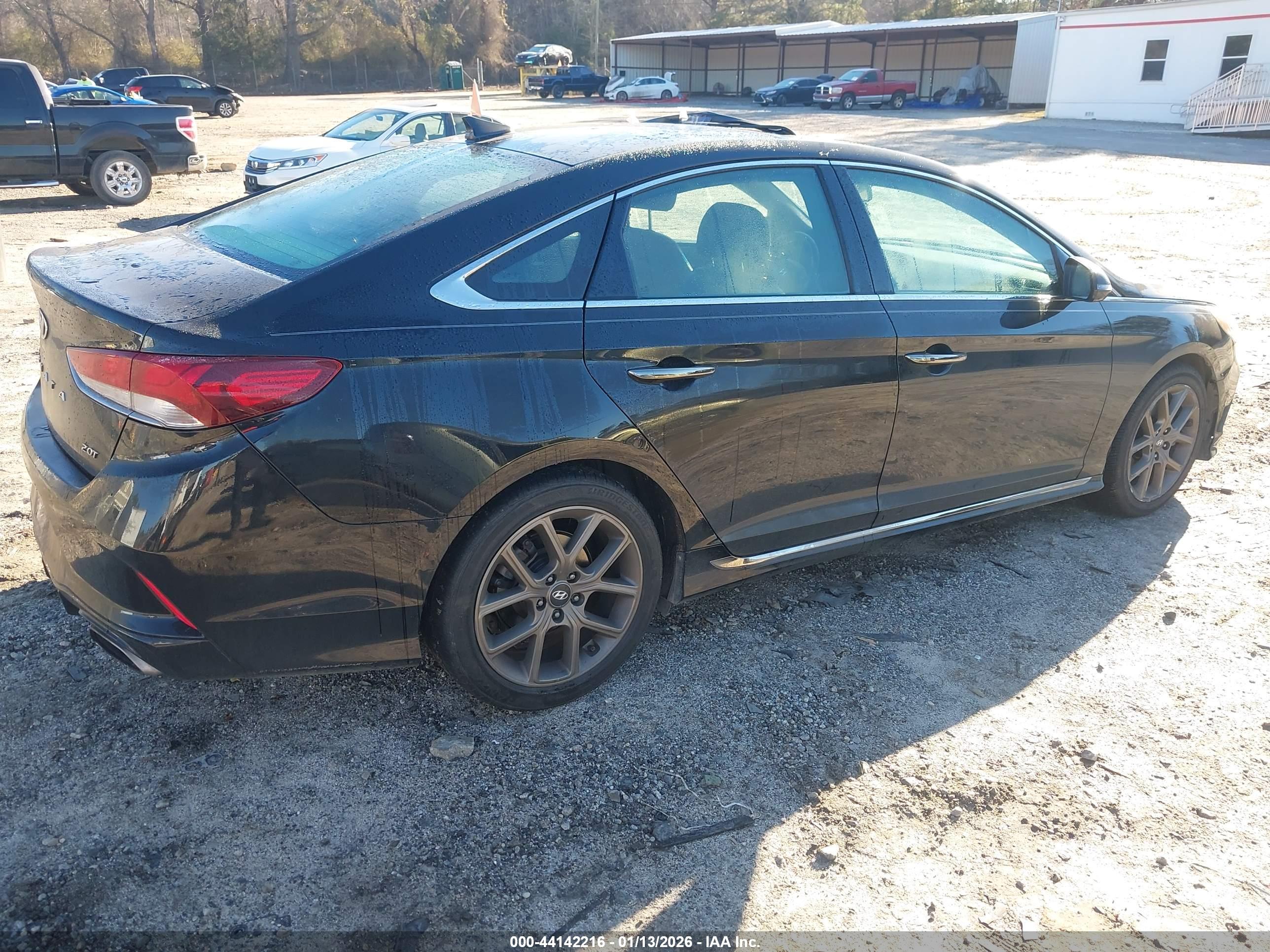 HYUNDAI SONATA image 4