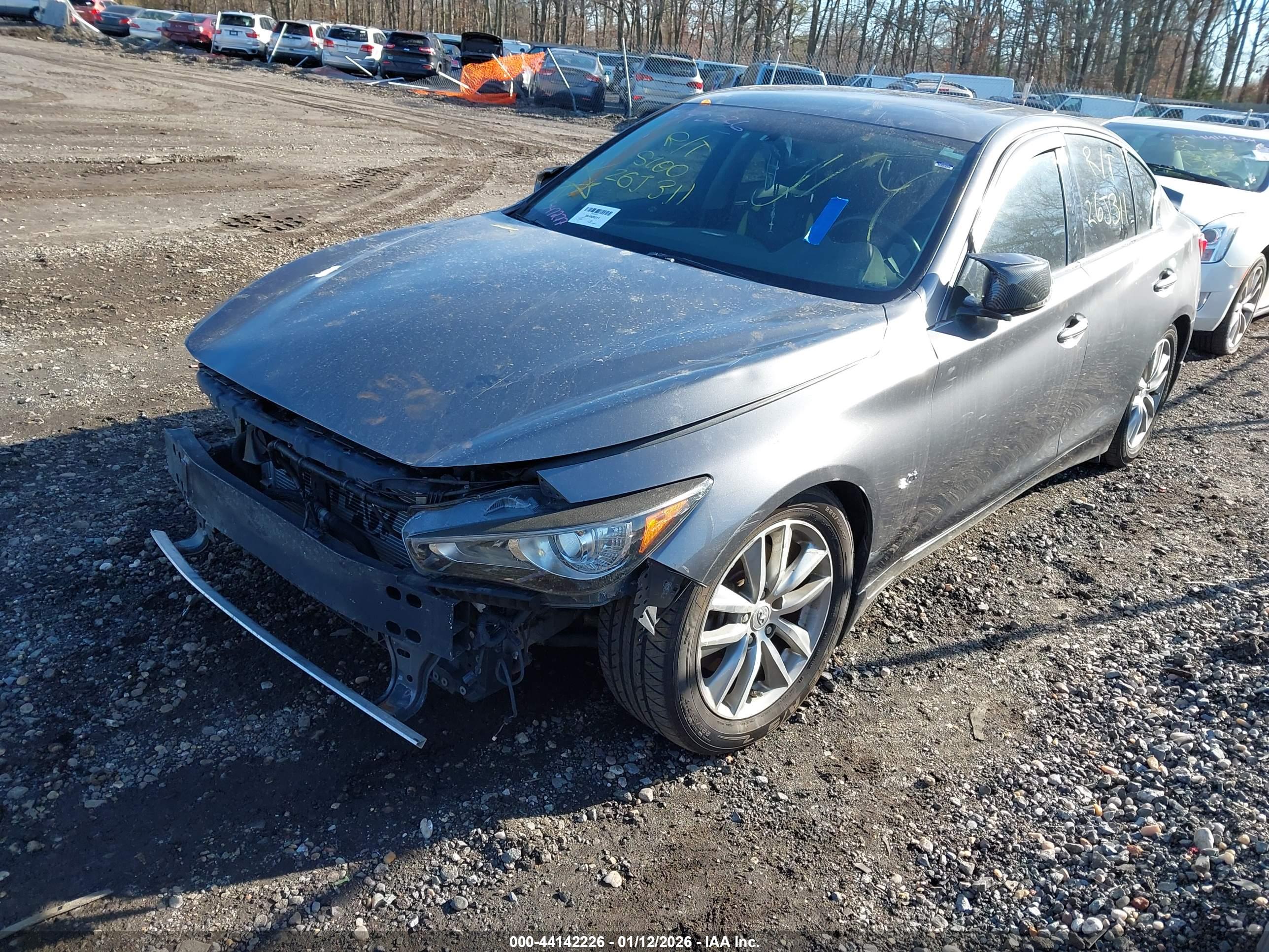 INFINITI Q50 image 2