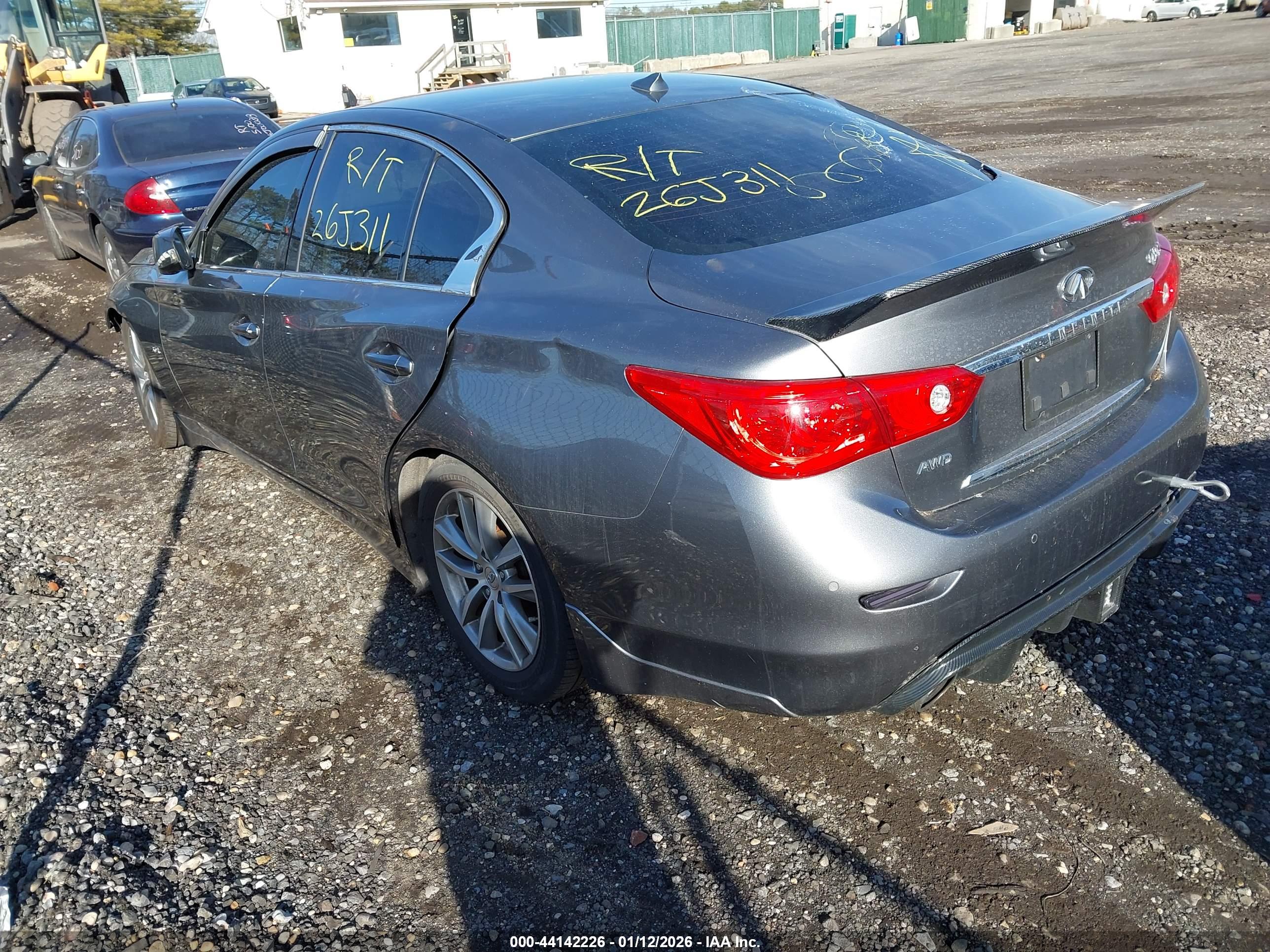 INFINITI Q50 image 3