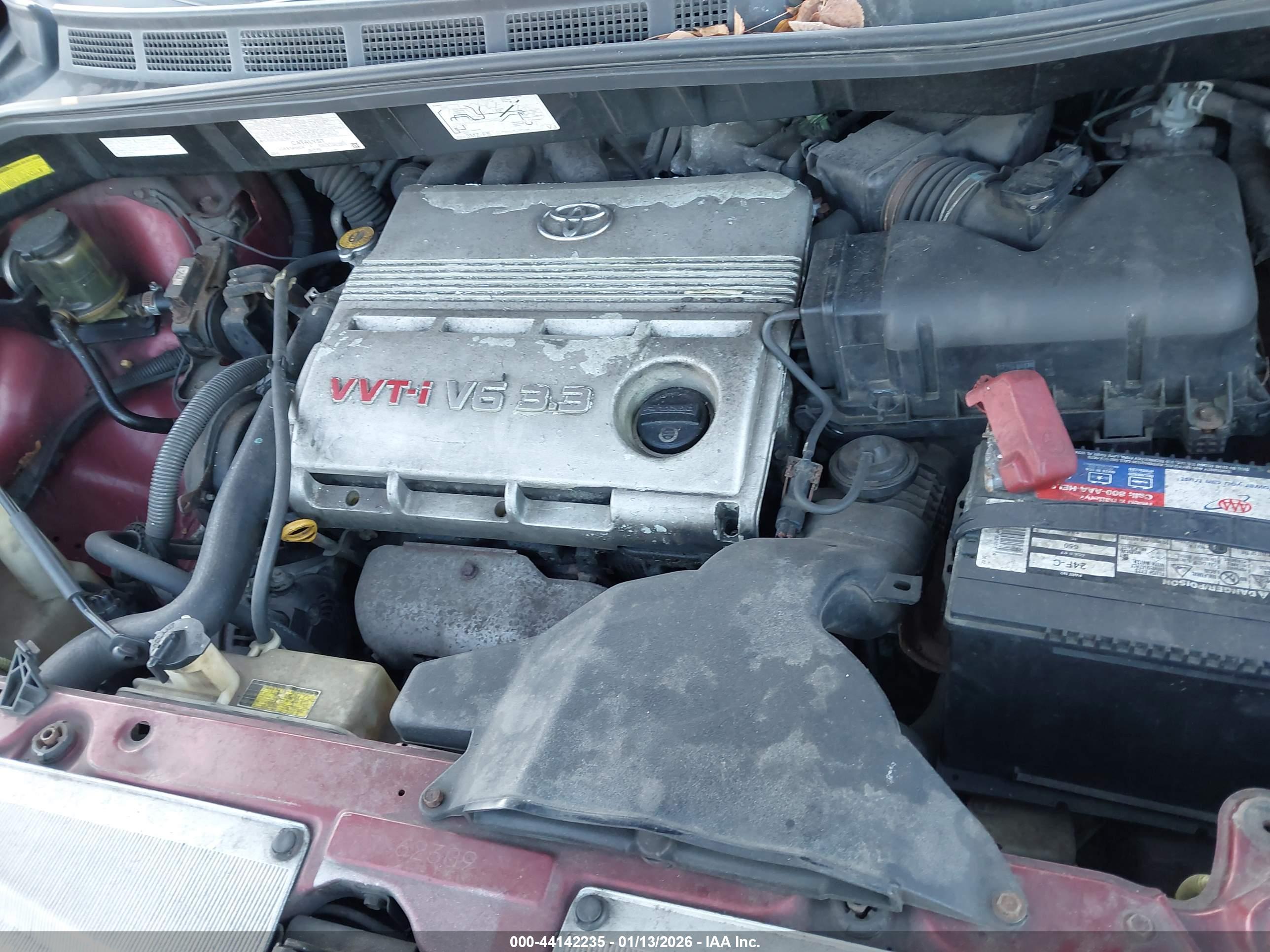 TOYOTA SIENNA image 10