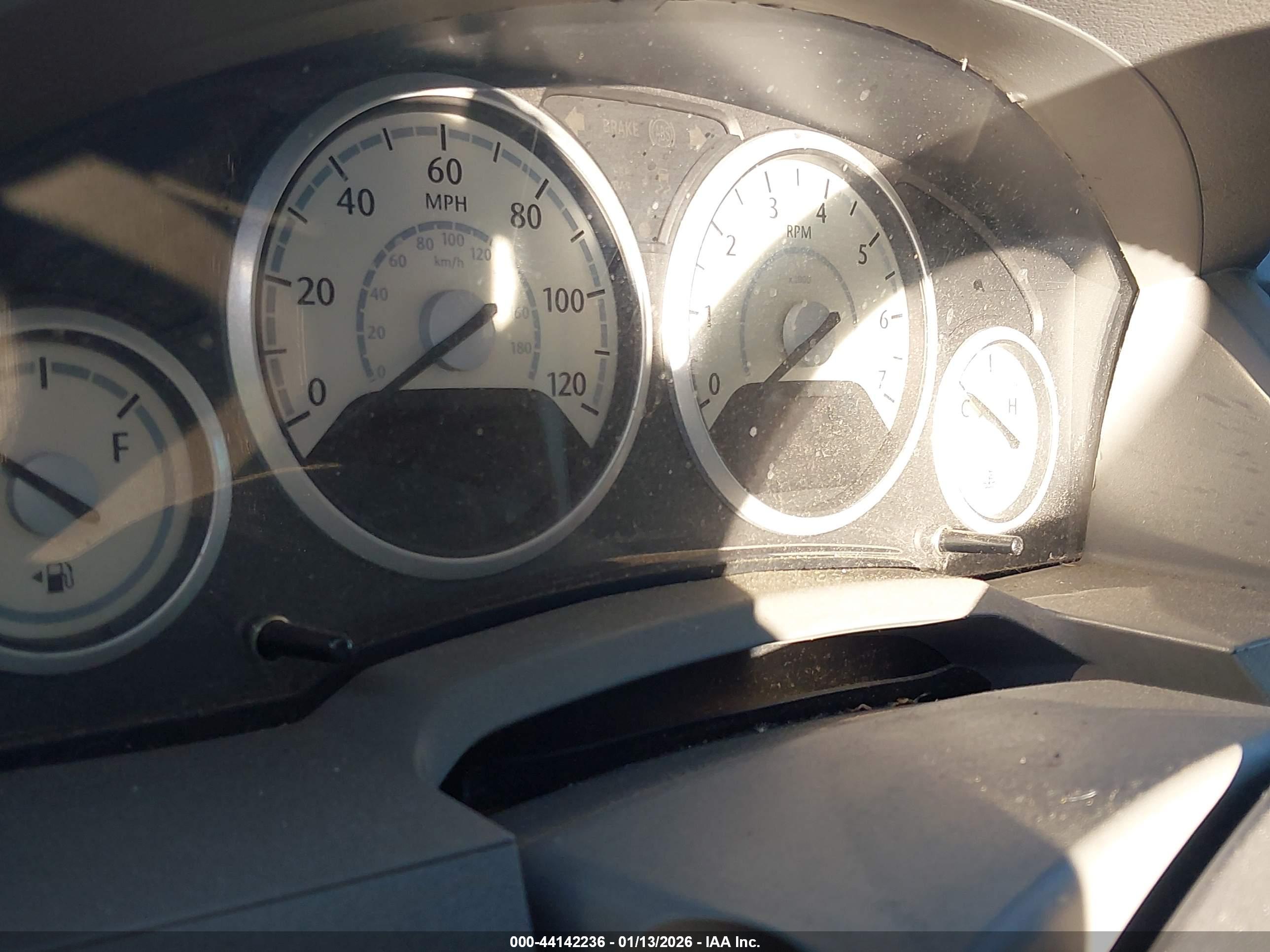 CHRYSLER TOWN image 7