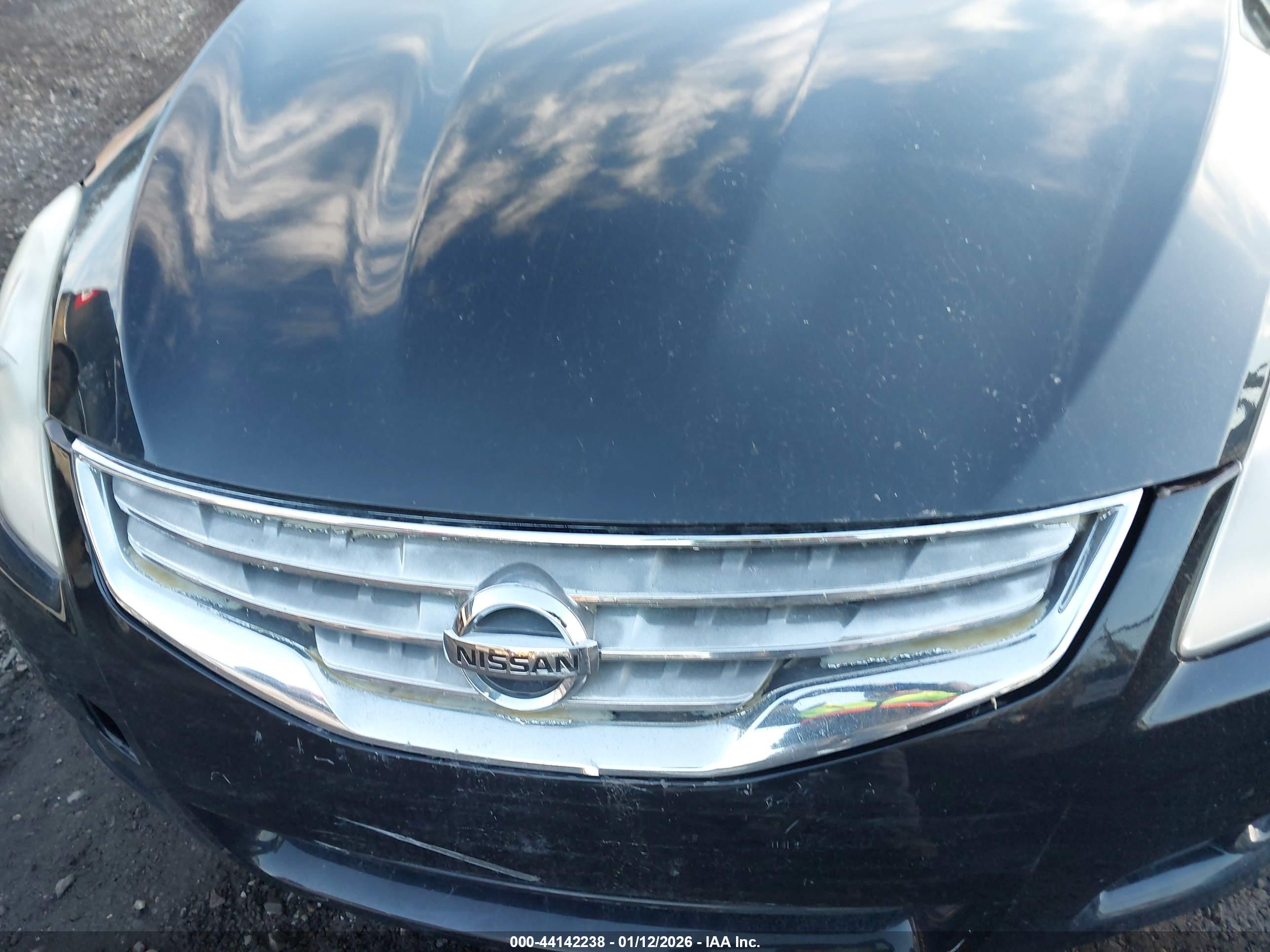 NISSAN ALTIMA image 10