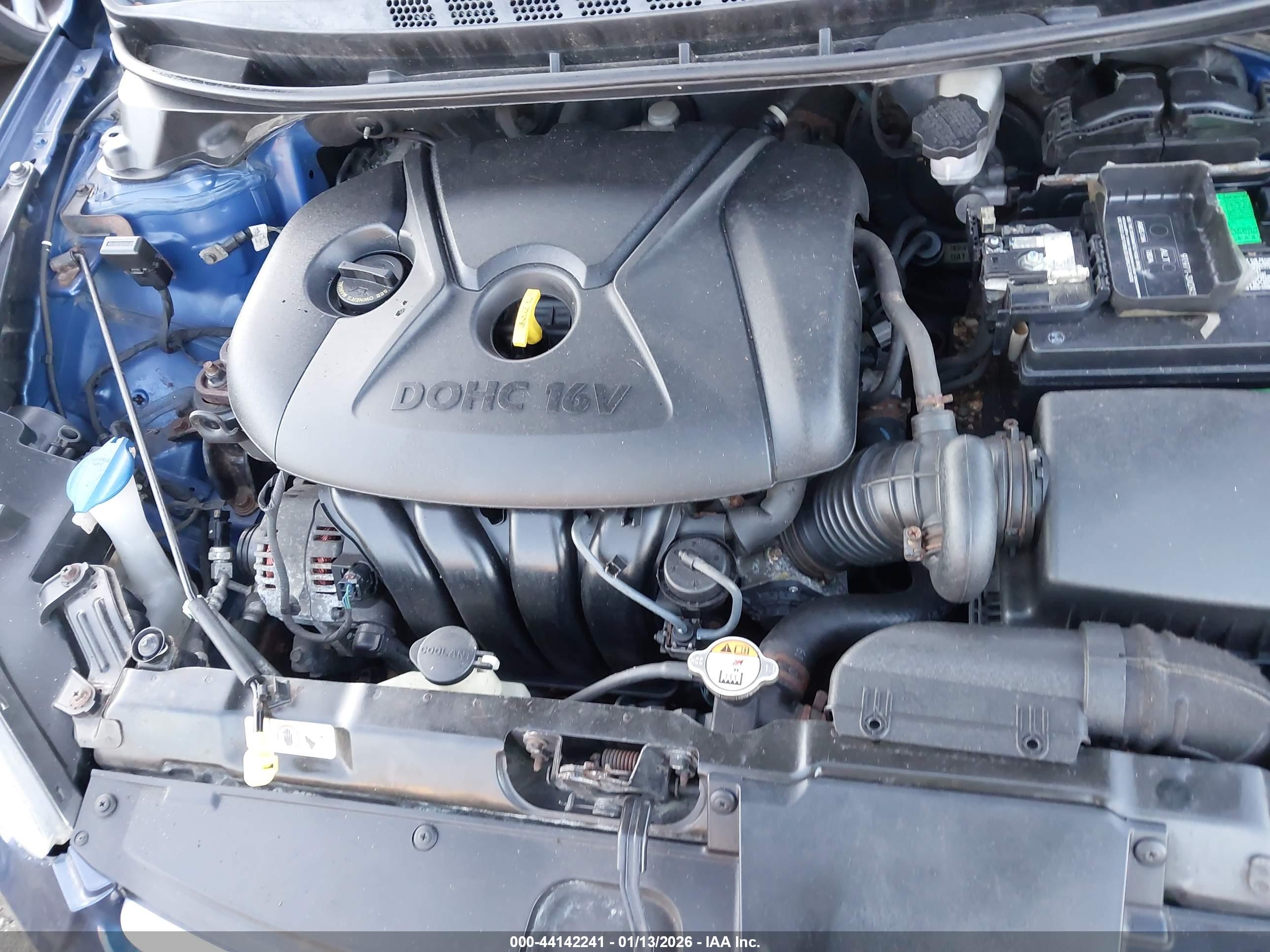 HYUNDAI ELANTRA image 10