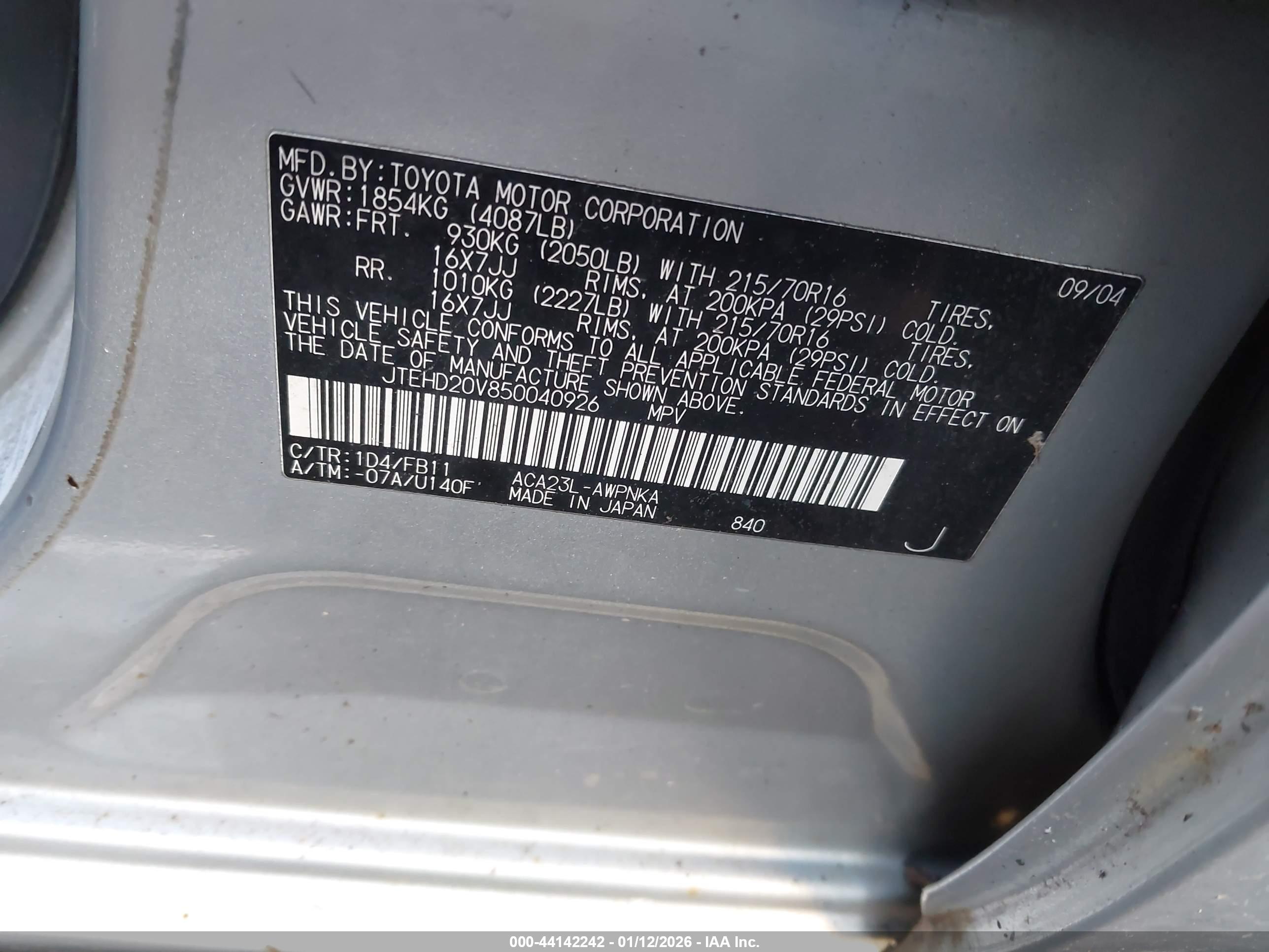 TOYOTA RAV4 image 9