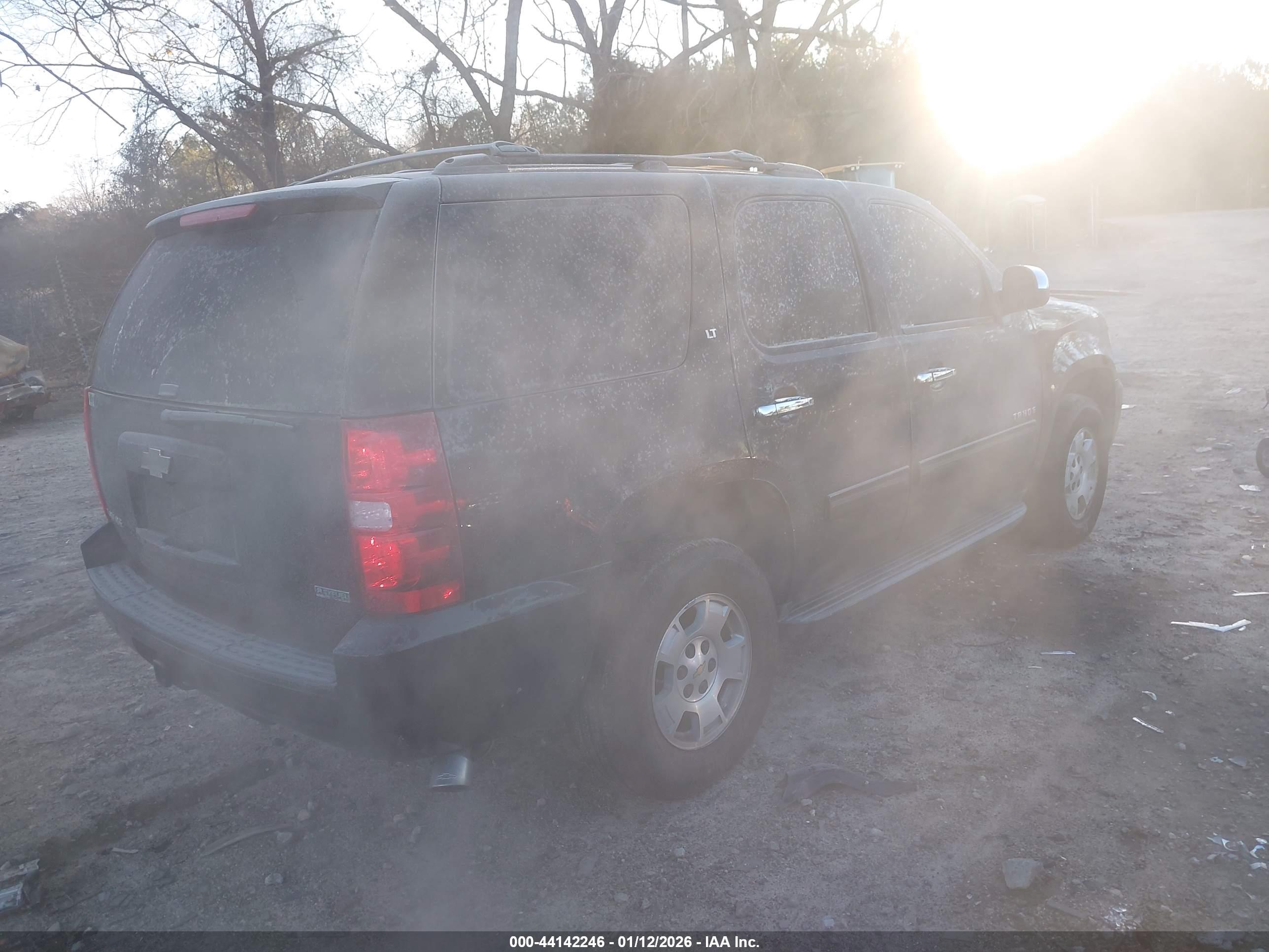 CHEVROLET TAHOE image 4