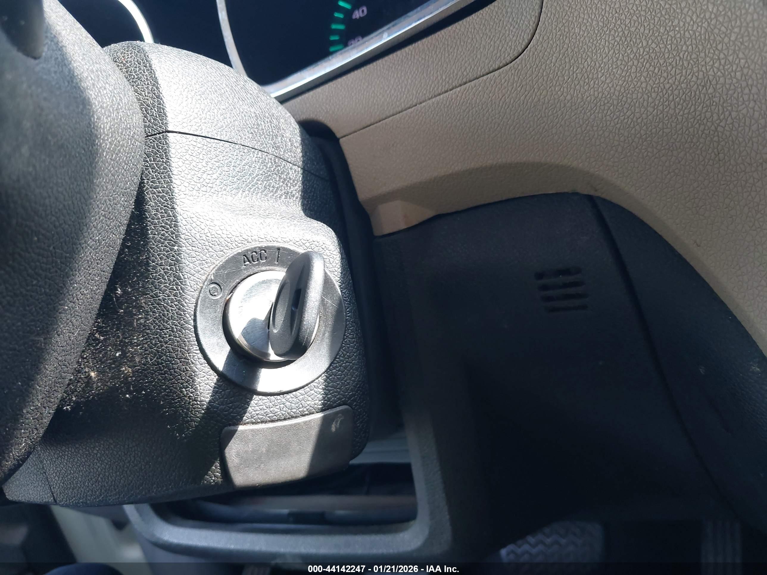 CHEVROLET TRAVERSE image 11