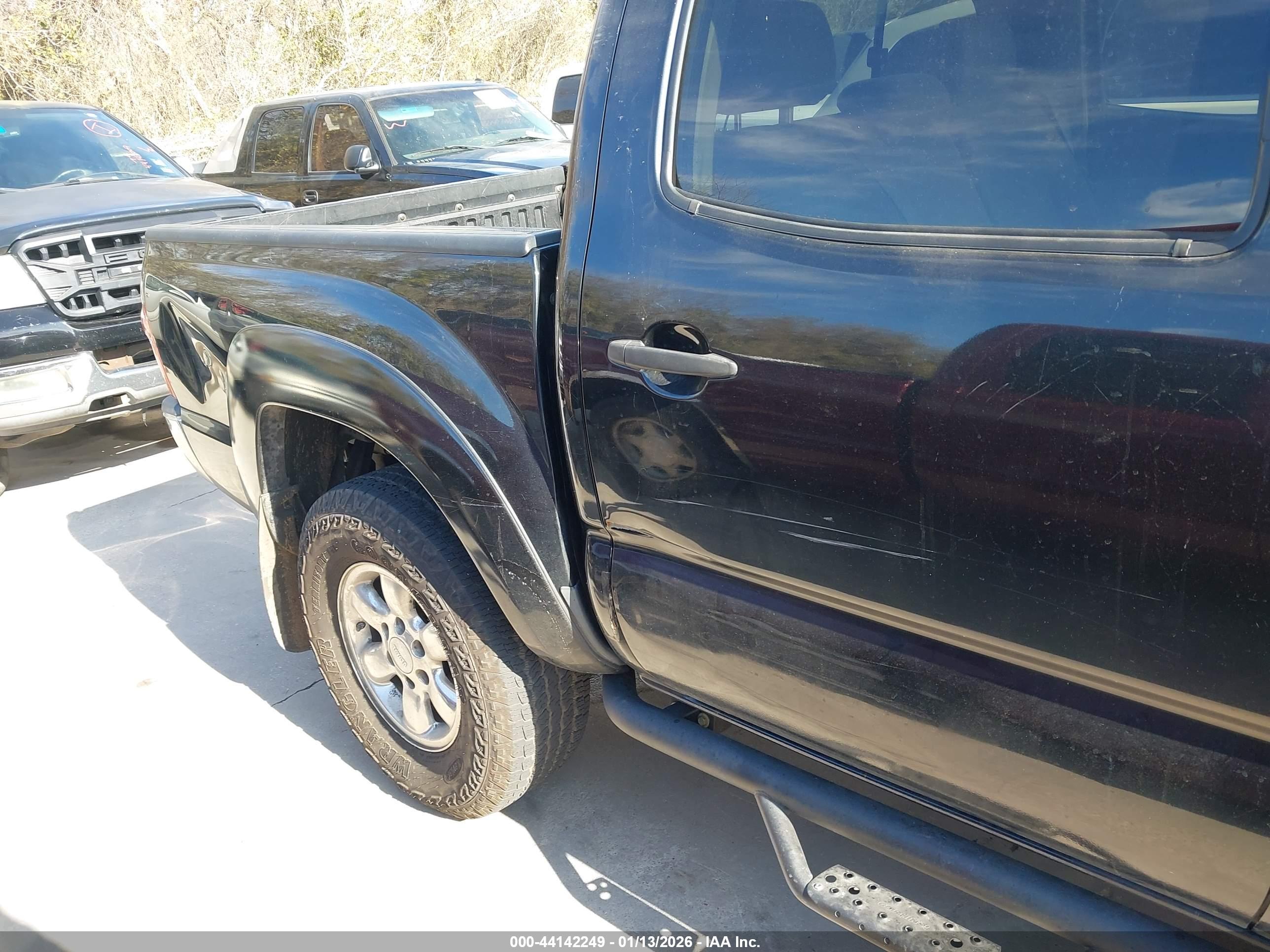 TOYOTA TACOMA image 6