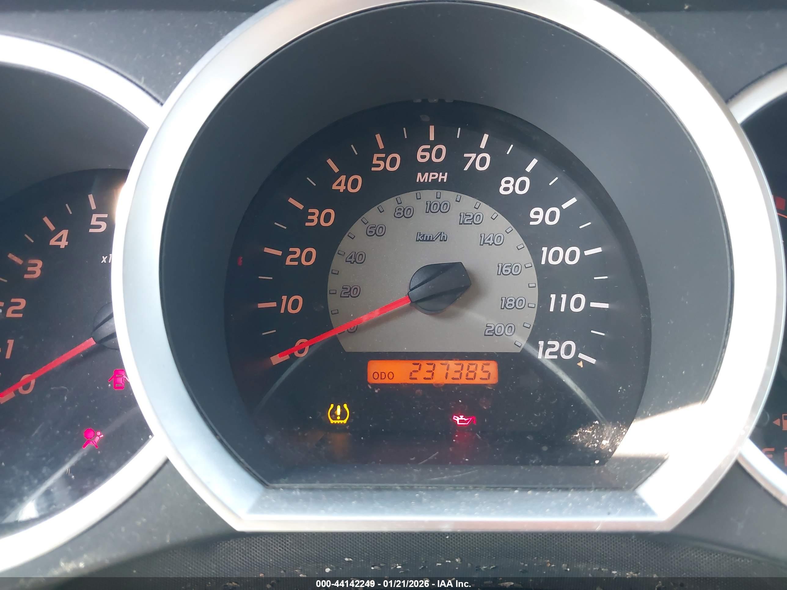 TOYOTA TACOMA image 7