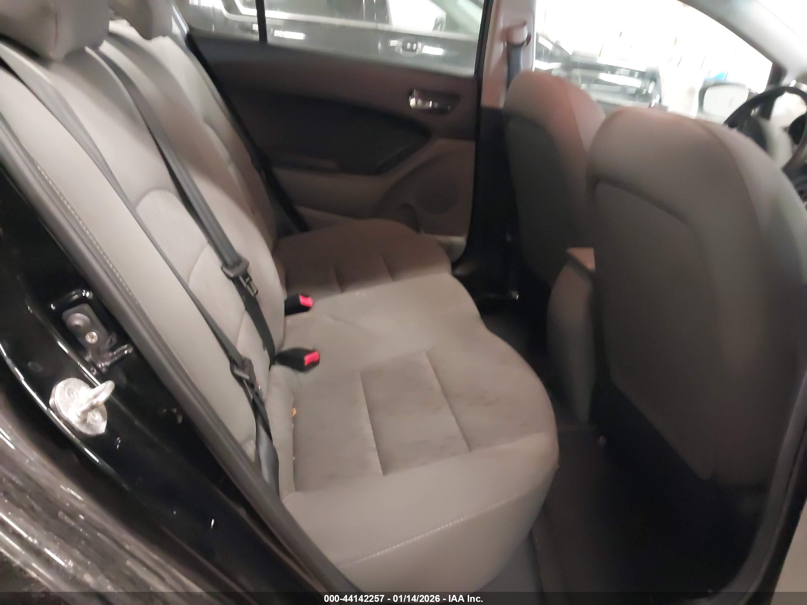 KIA FORTE image 8