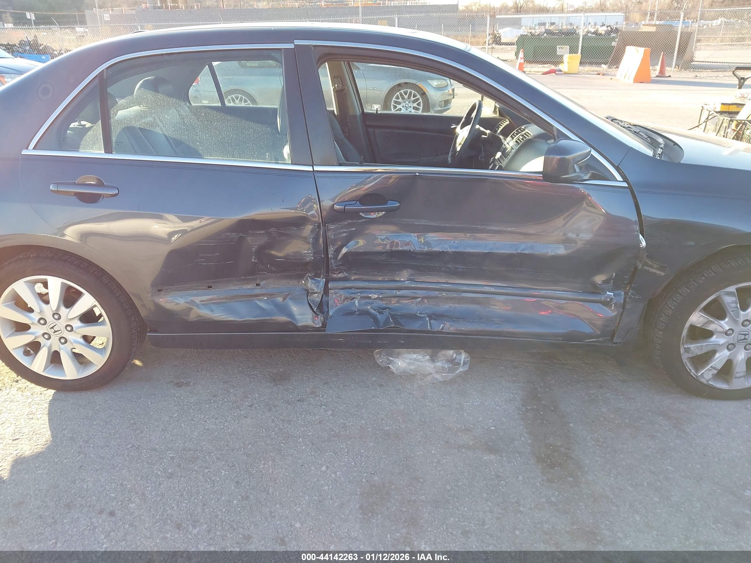 HONDA ACCORD image 6