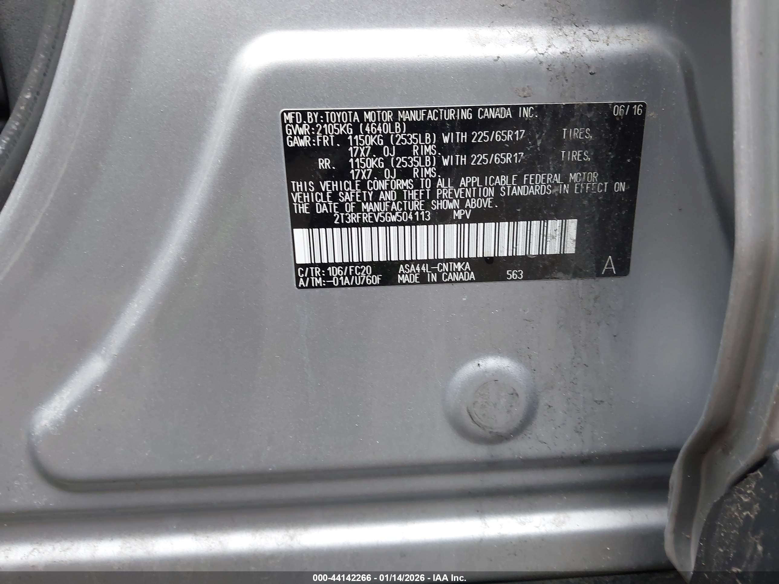 TOYOTA RAV4 image 9