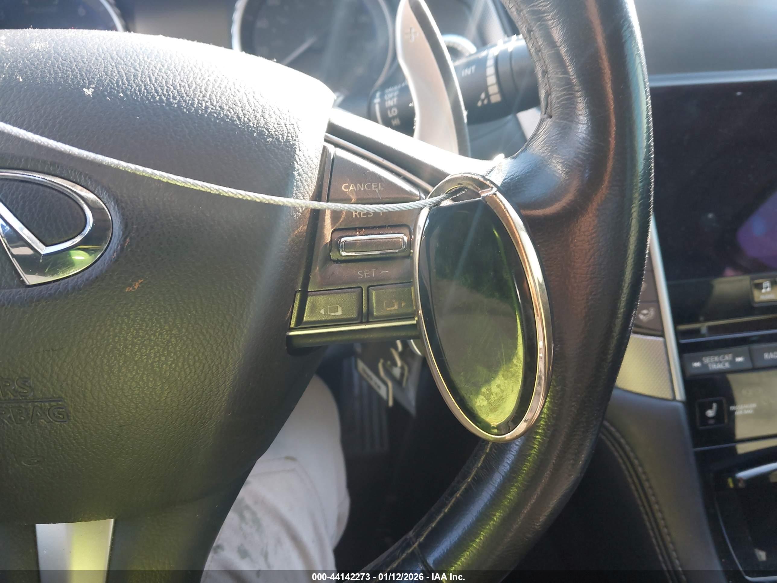 INFINITI Q50 image 11