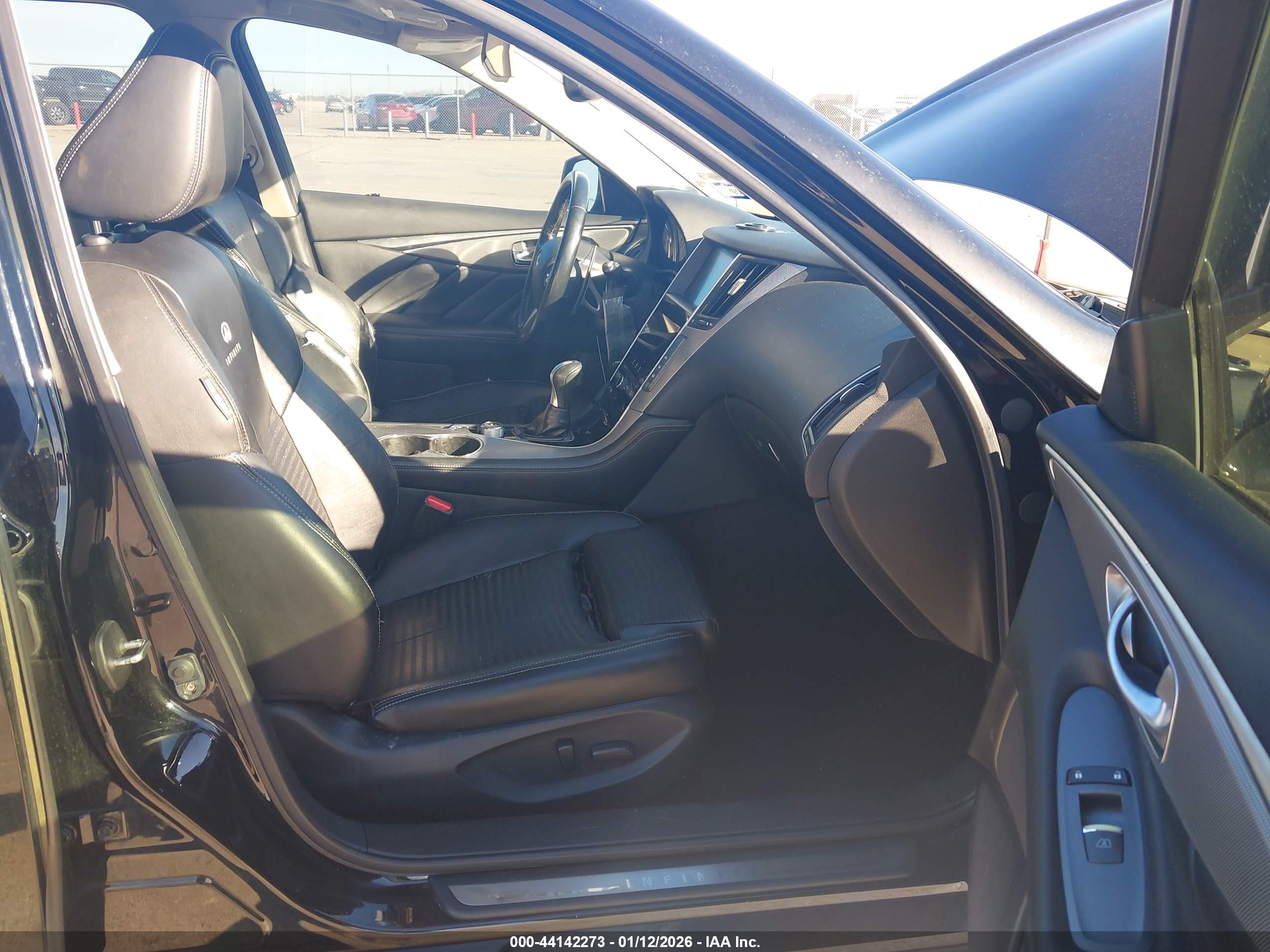 INFINITI Q50 image 5