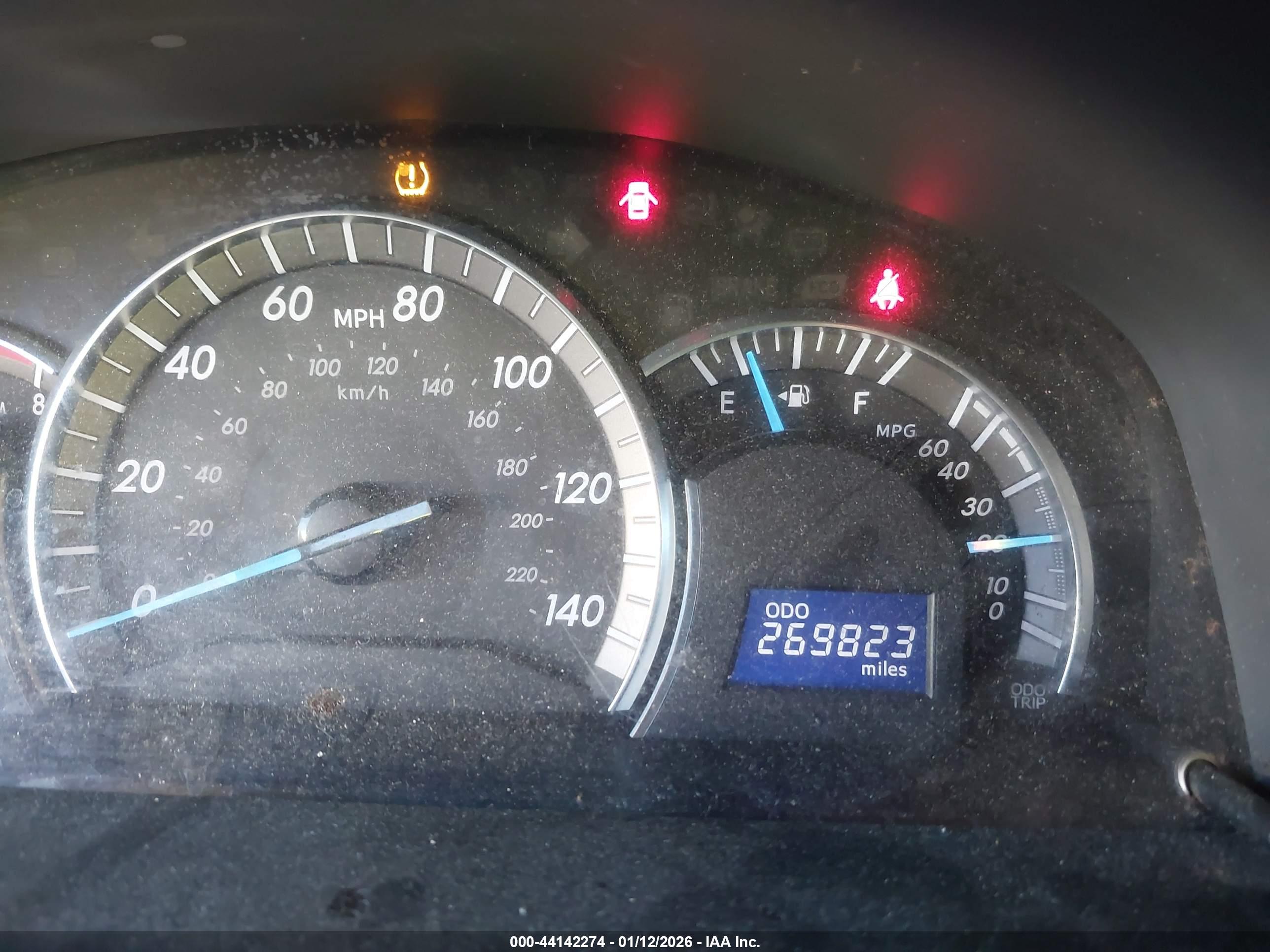 TOYOTA CAMRY image 7