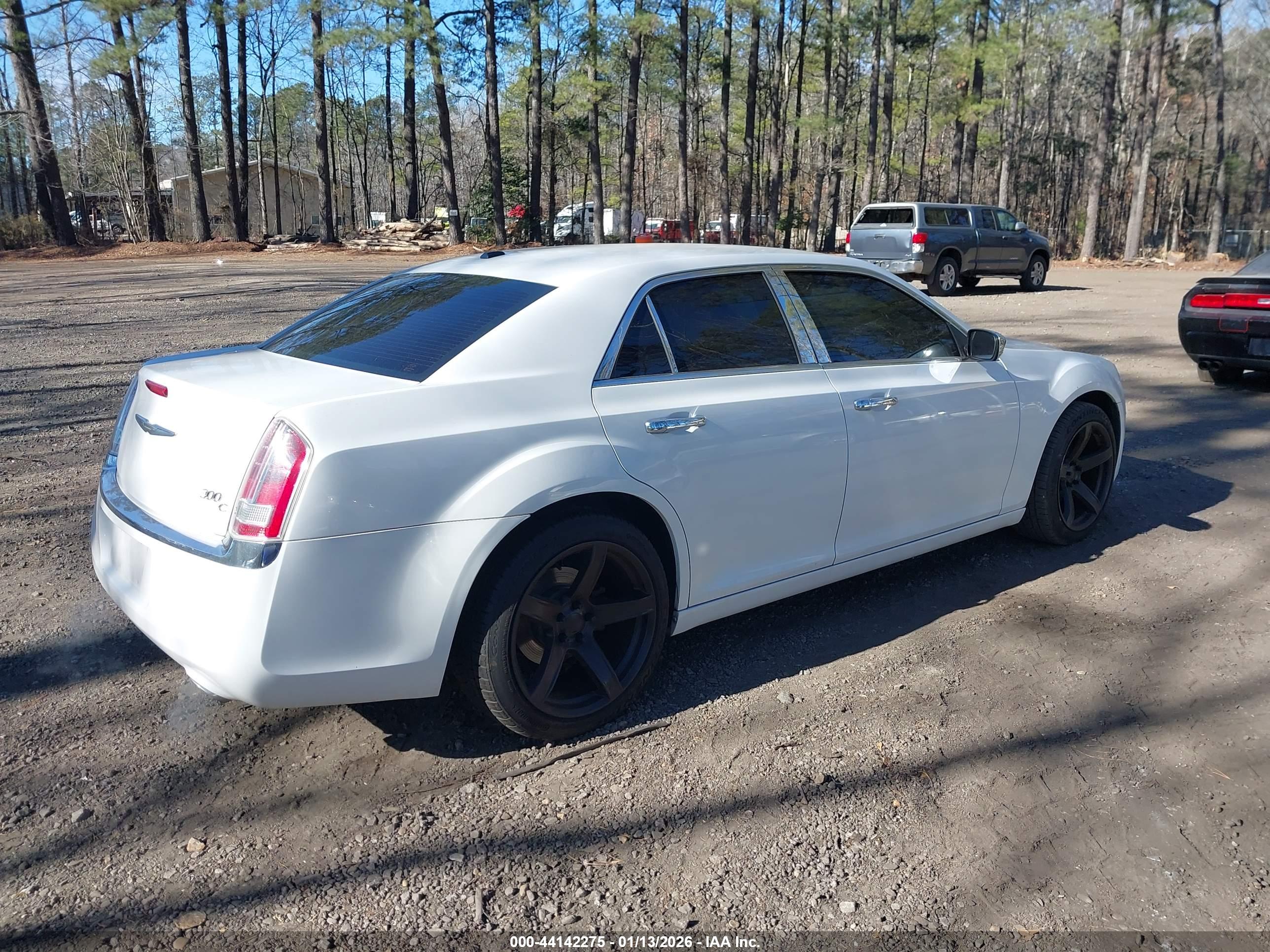 CHRYSLER 300C image 4
