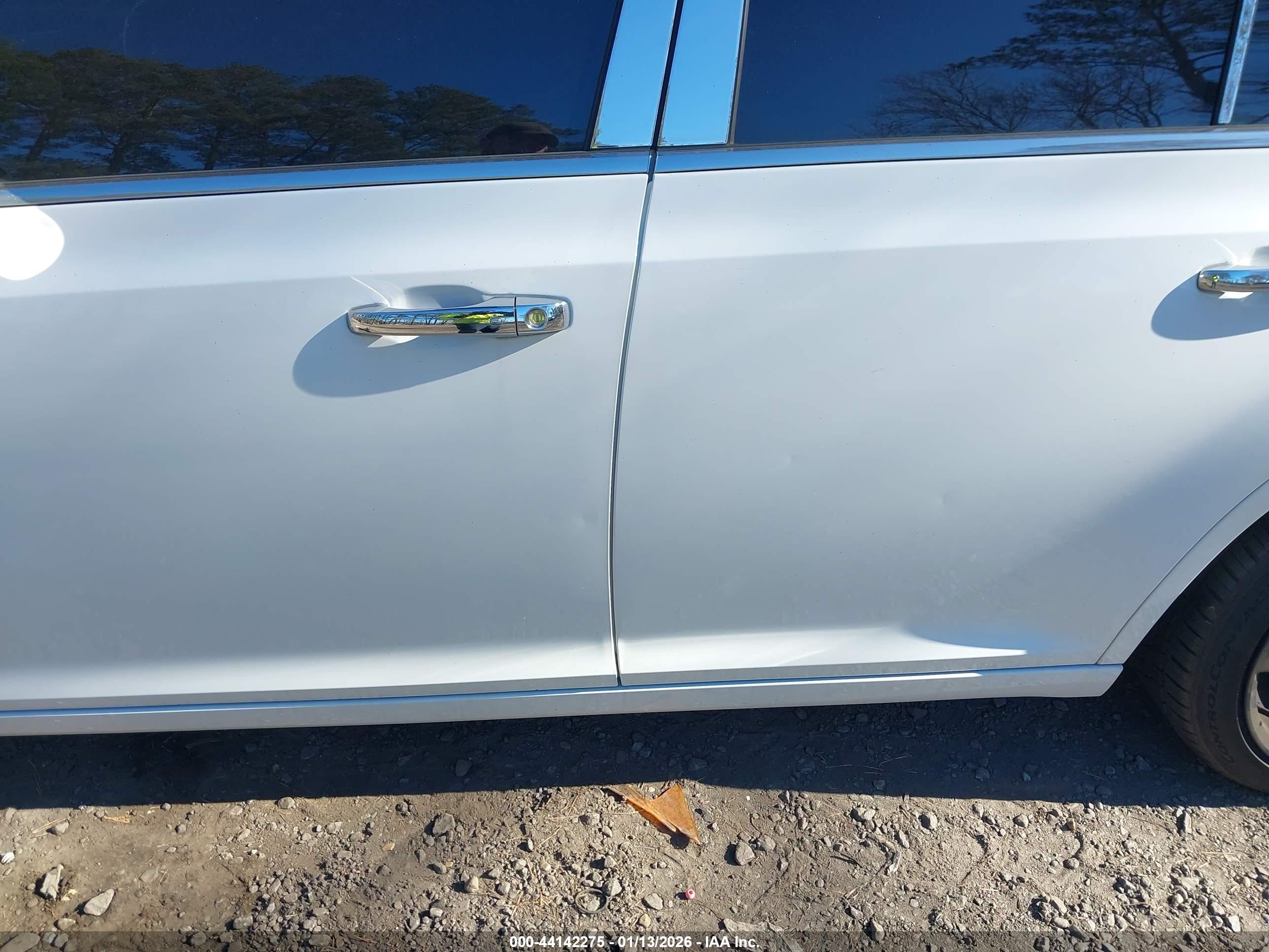 CHRYSLER 300C image 6