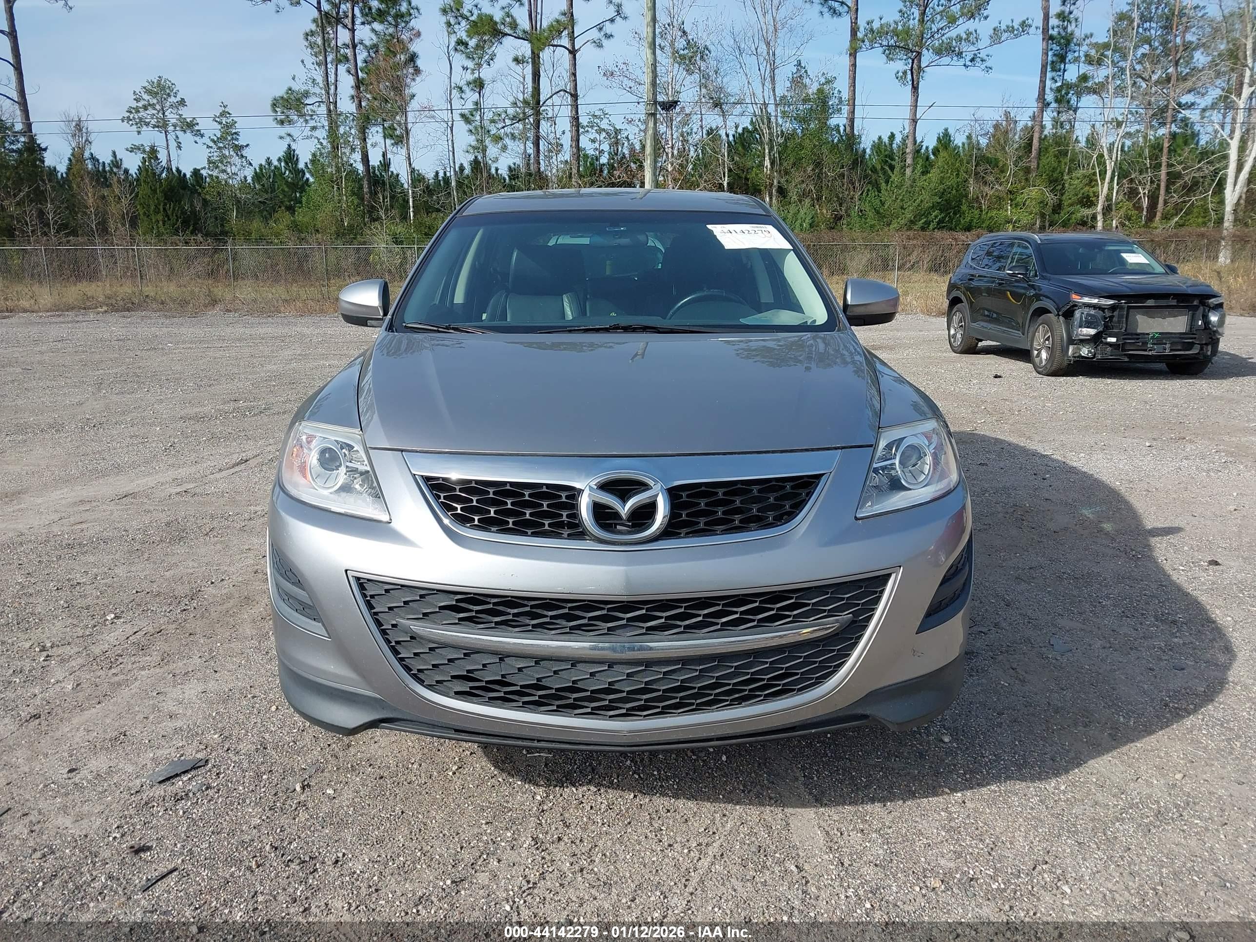 MAZDA CX-9 image 6