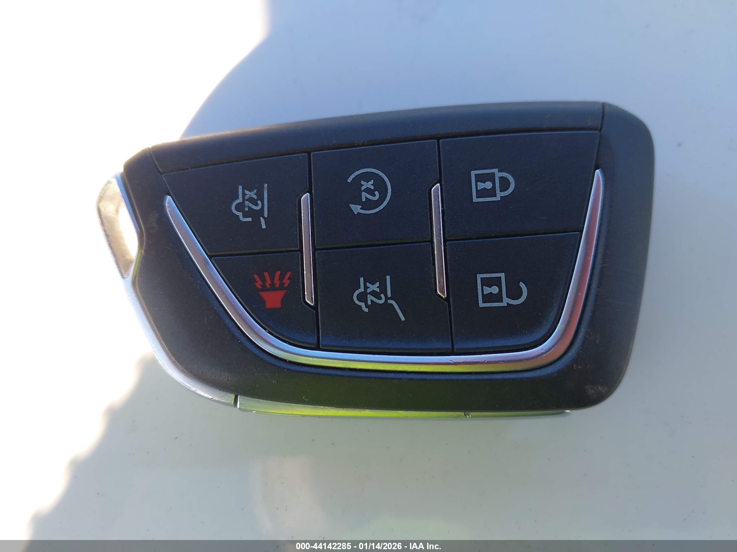 CADILLAC ESCALADE image 11