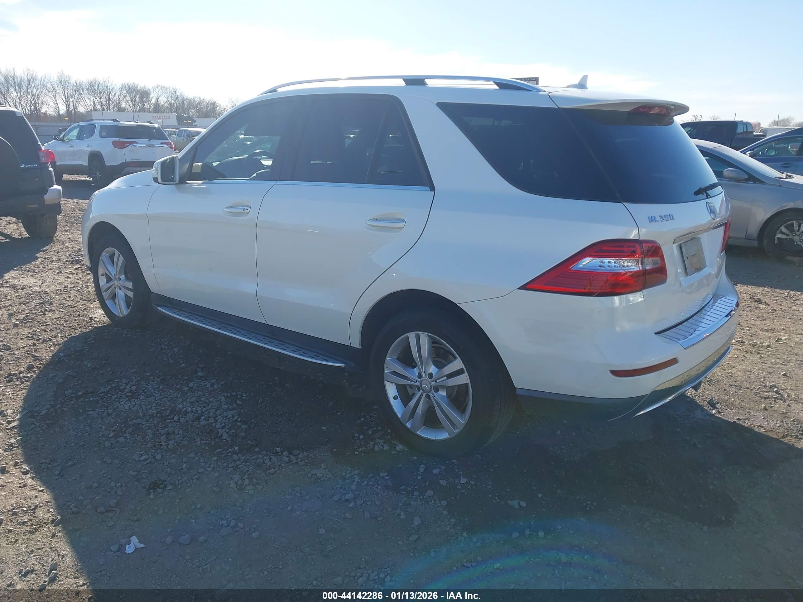 MERCEDES-BENZ ML image 3