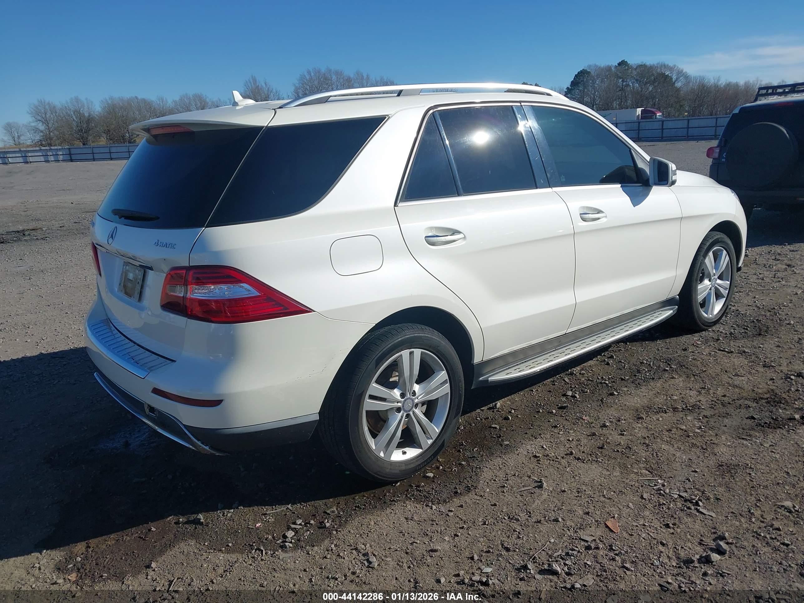 MERCEDES-BENZ ML image 4