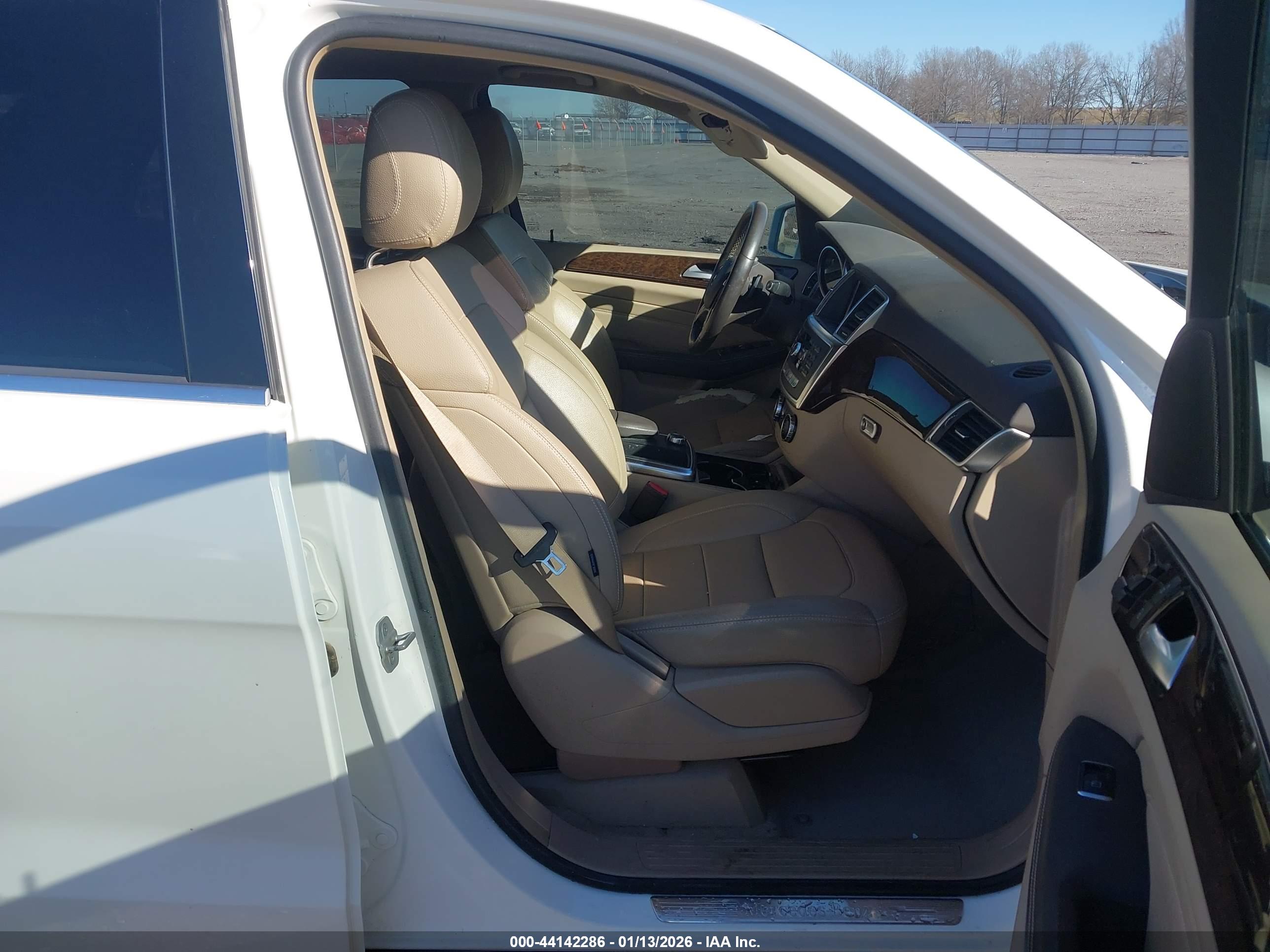 MERCEDES-BENZ ML image 5